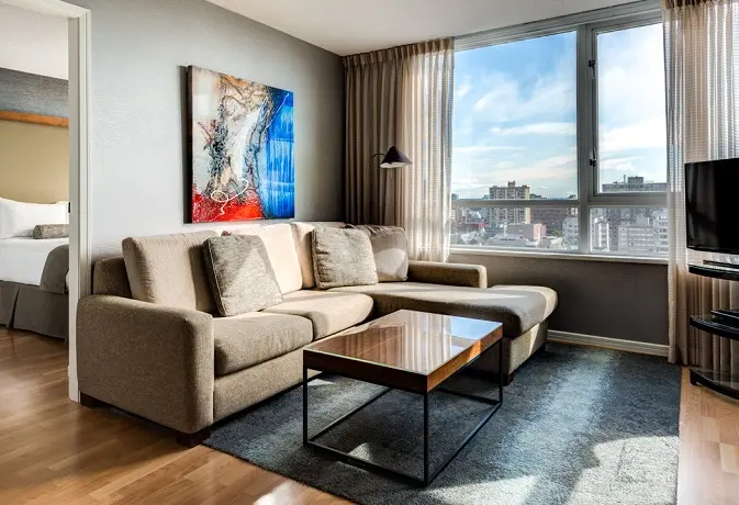 Carmana Plaza - Hotel Downtown Vancouver - Executive Floor One Bedroom Suite