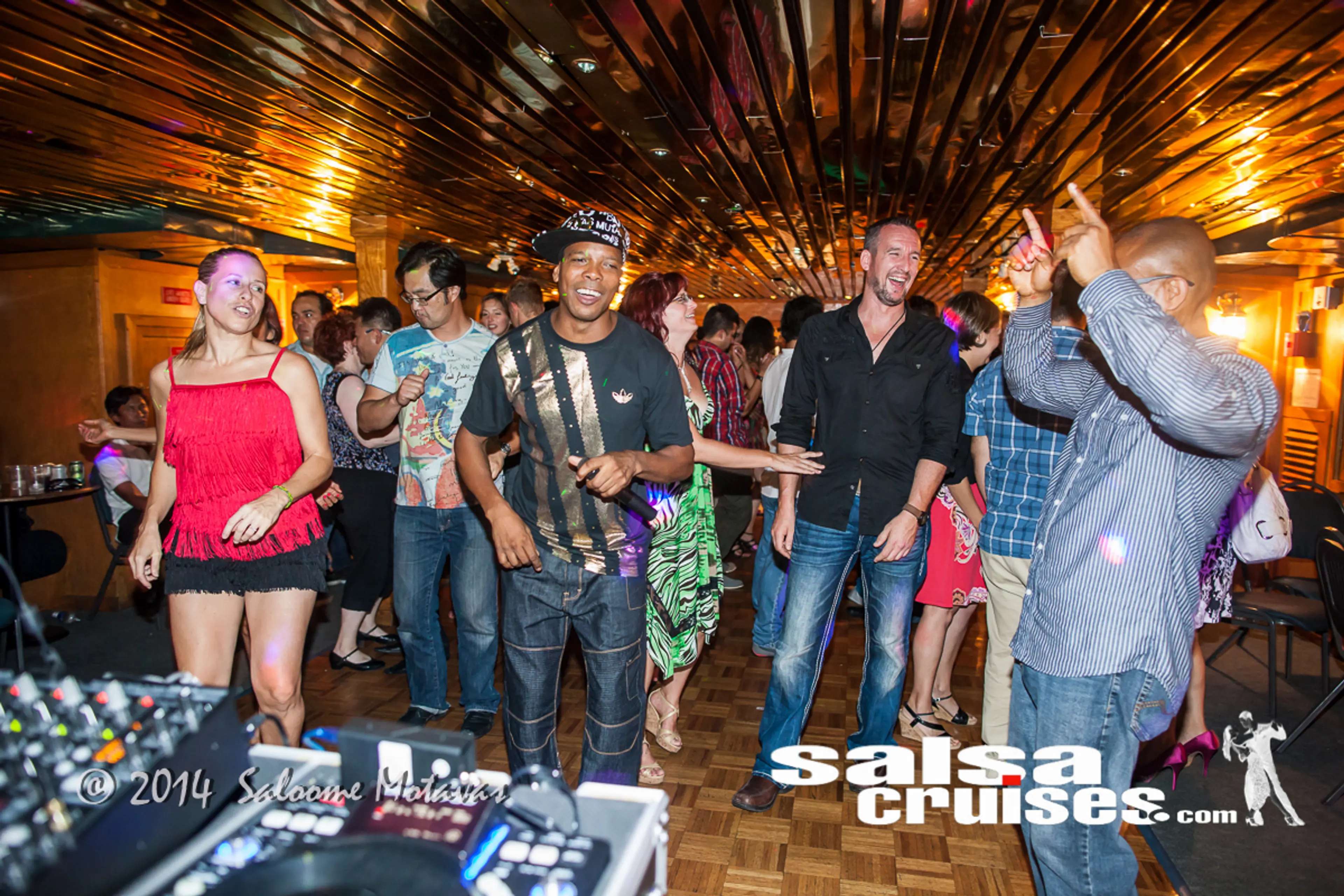 Salsa Cruise