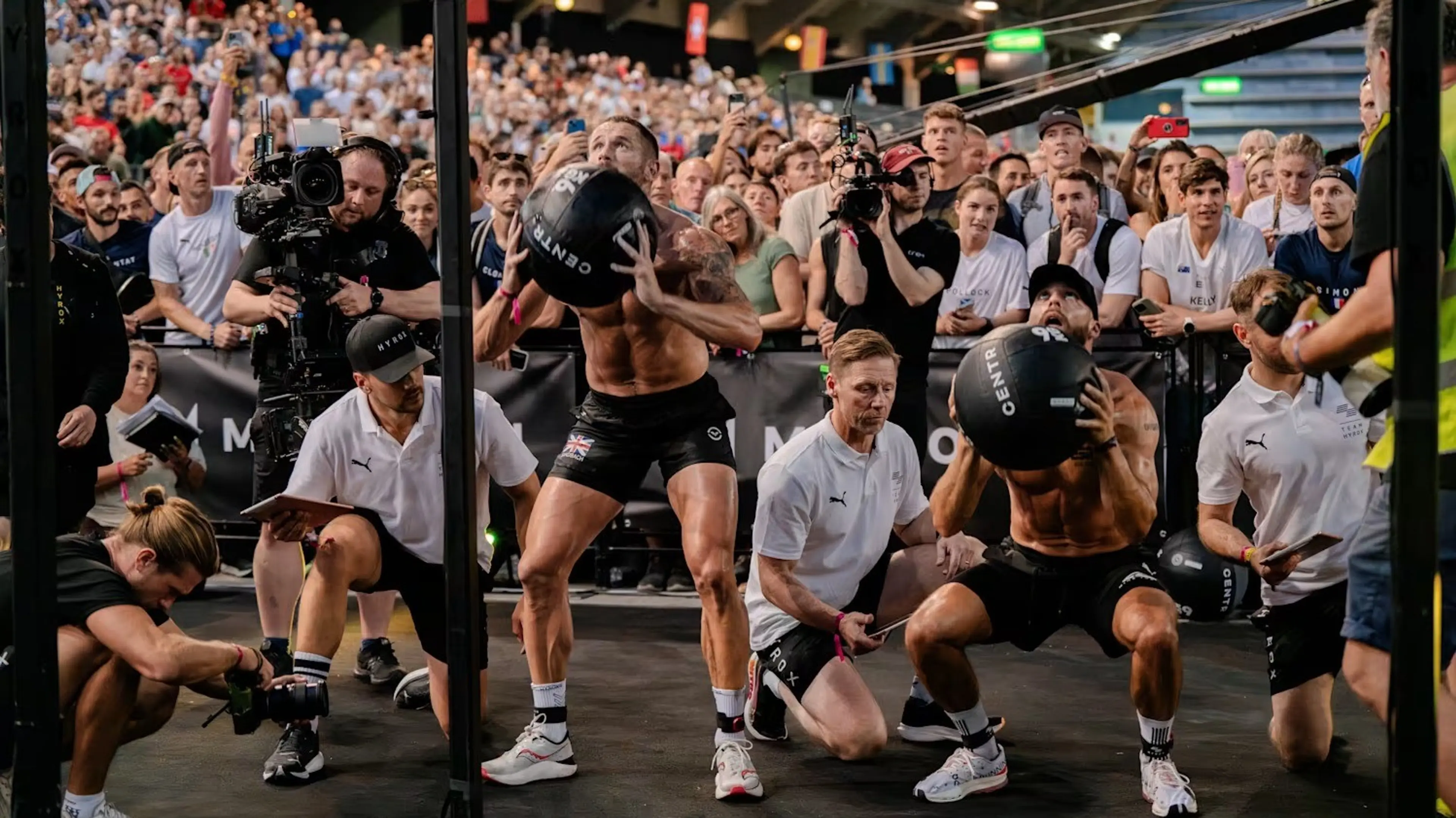 w-1498h-843-3626e5-hyrox-world-championships-2024-nice-action