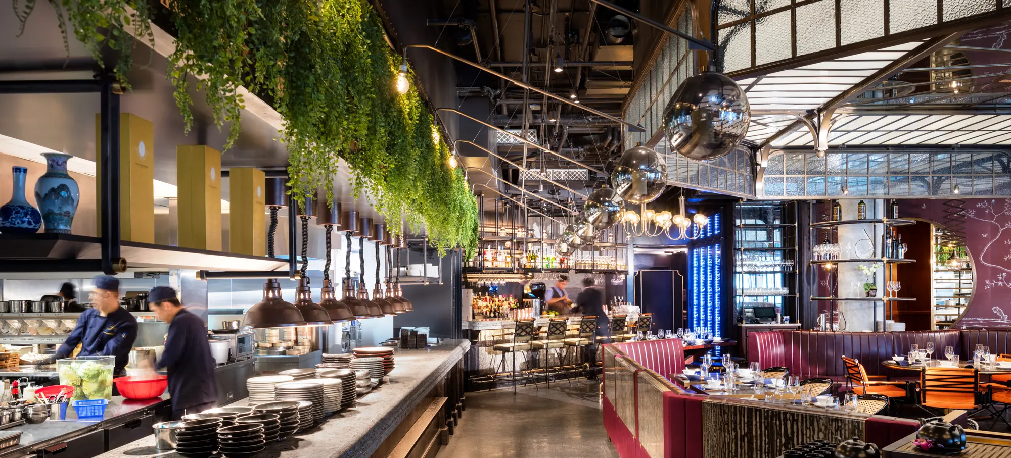 Mott 32 Open Kitchen