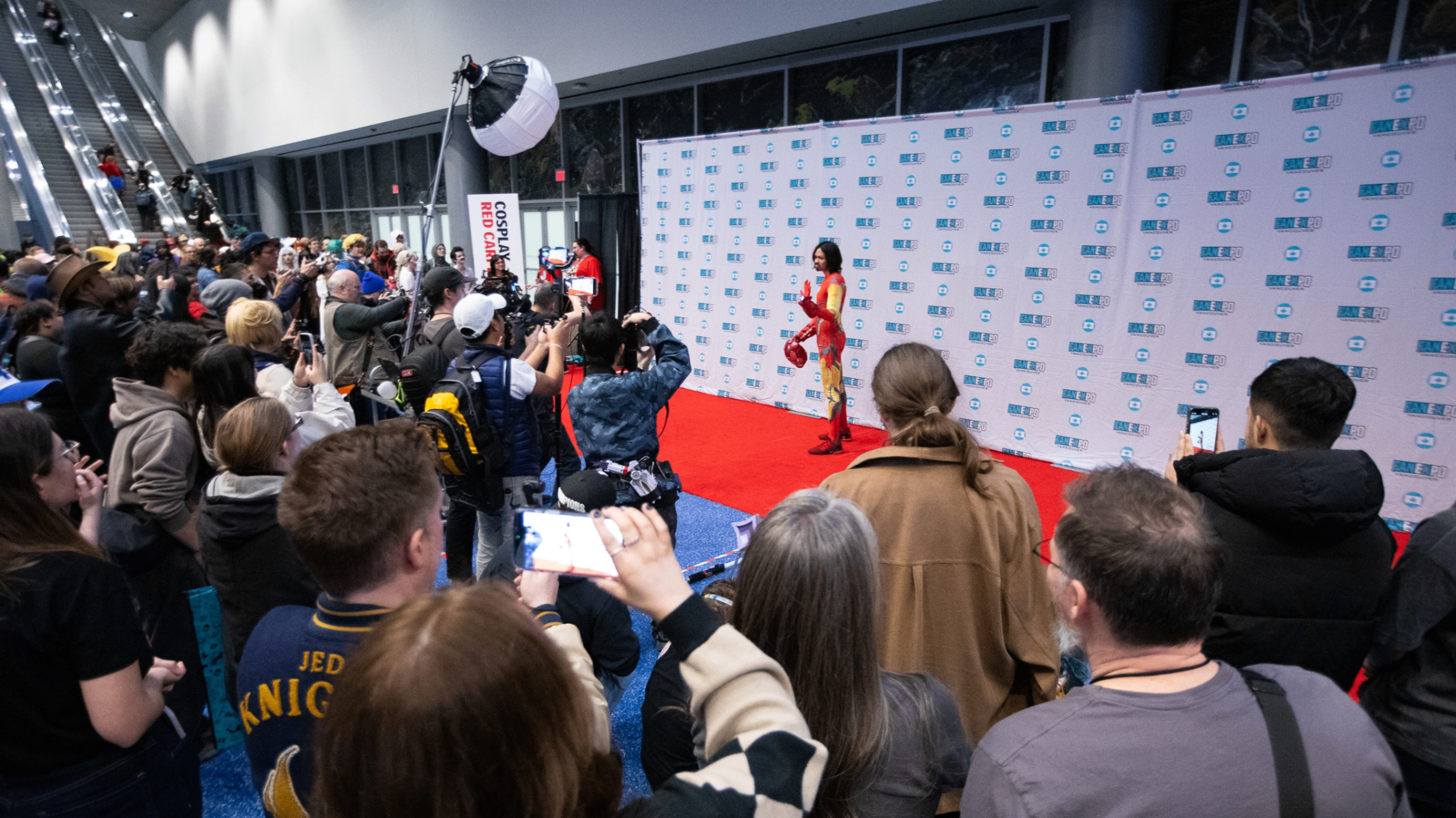 w-2999h-1687-2451b3-2L9A7660