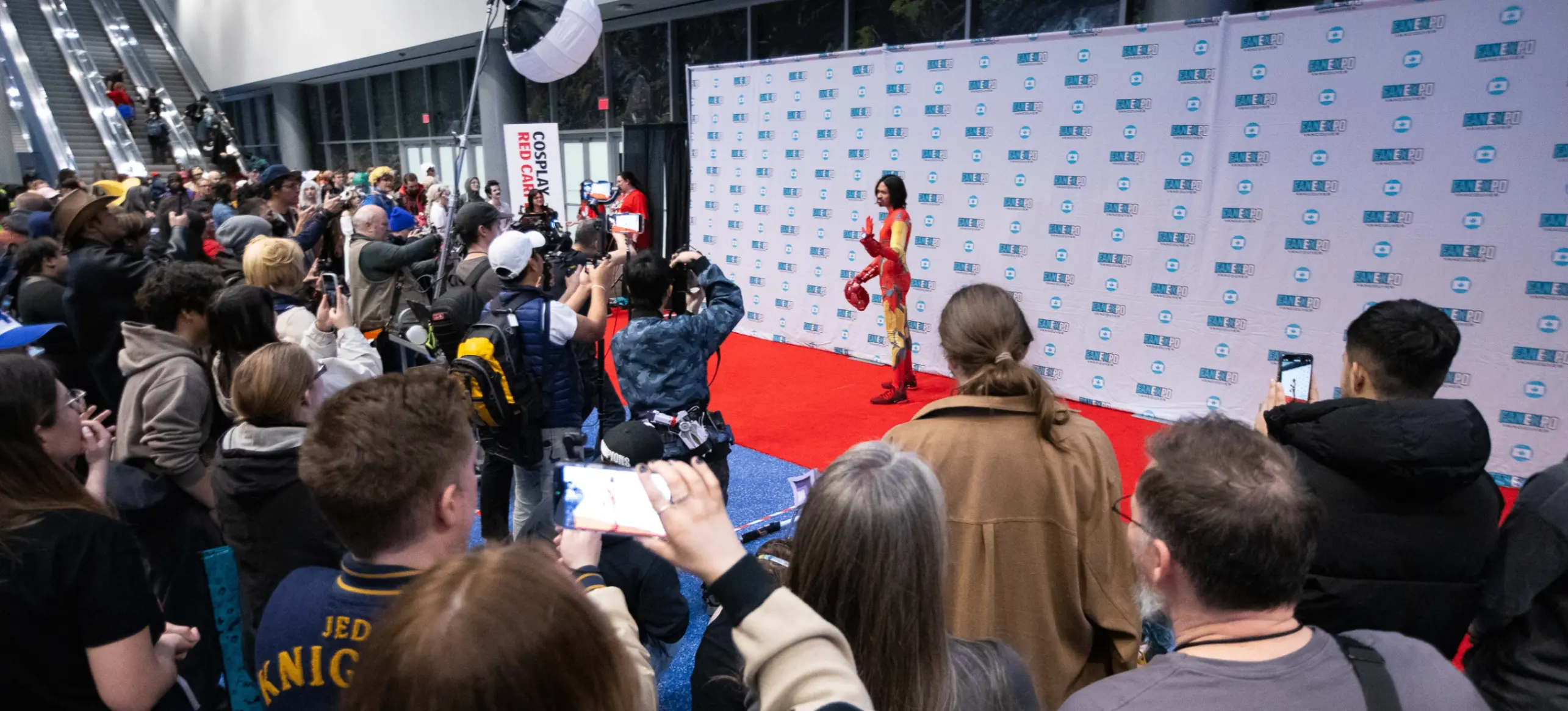 w-2999h-1687-2451b3-2L9A7660