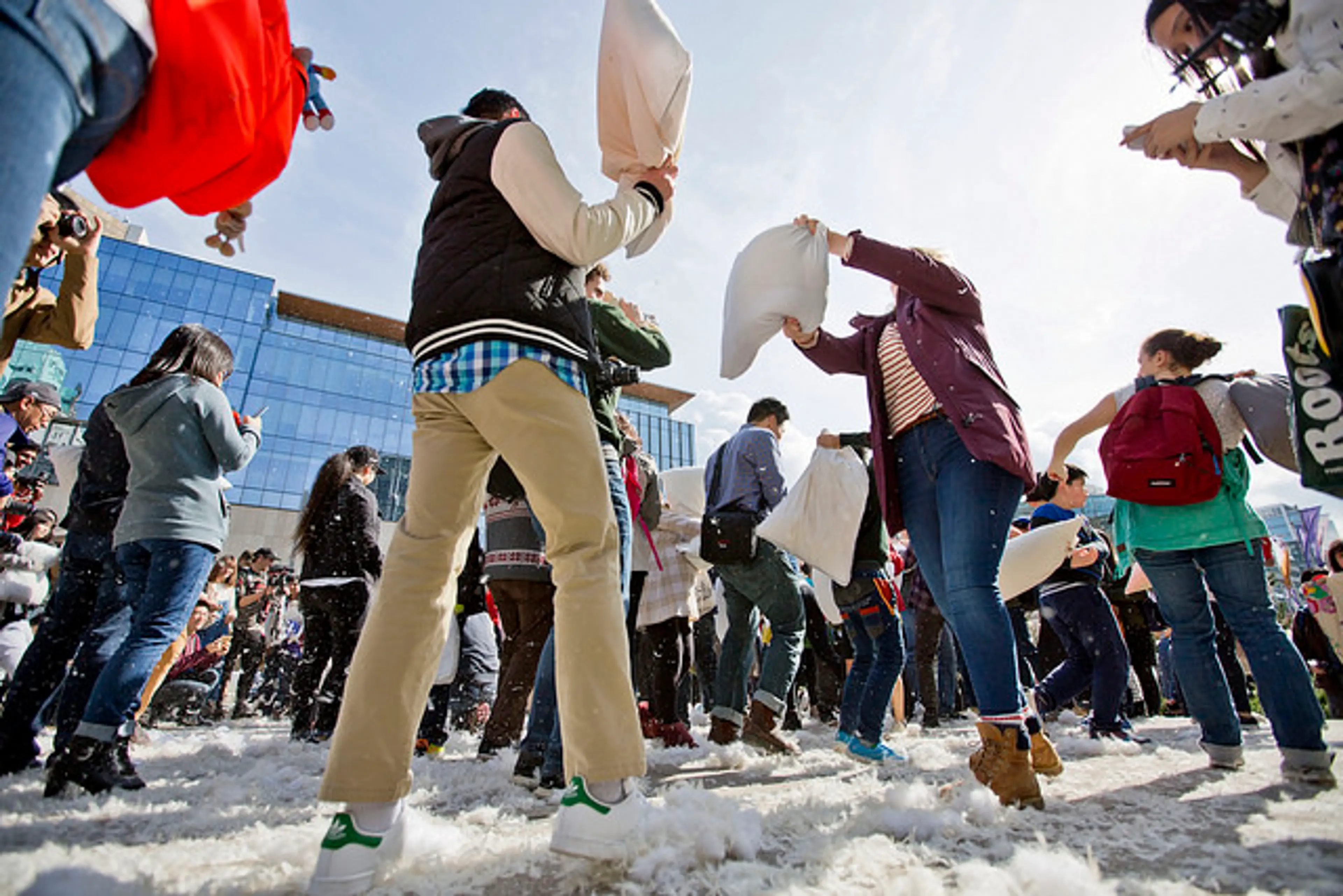 pillow fight vancouver 2018