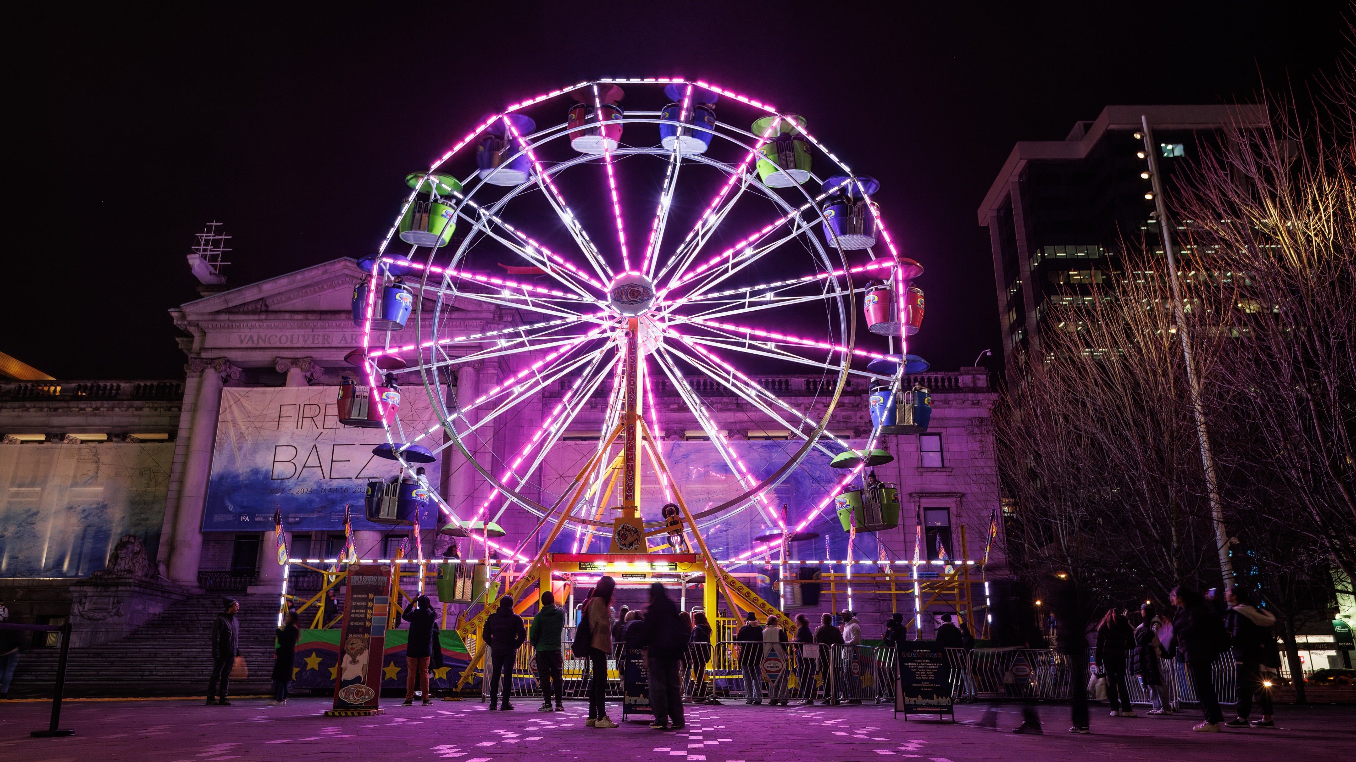 w-5144h-2894-e0bd5e-downtownvancouver_holiday_ferriswheel