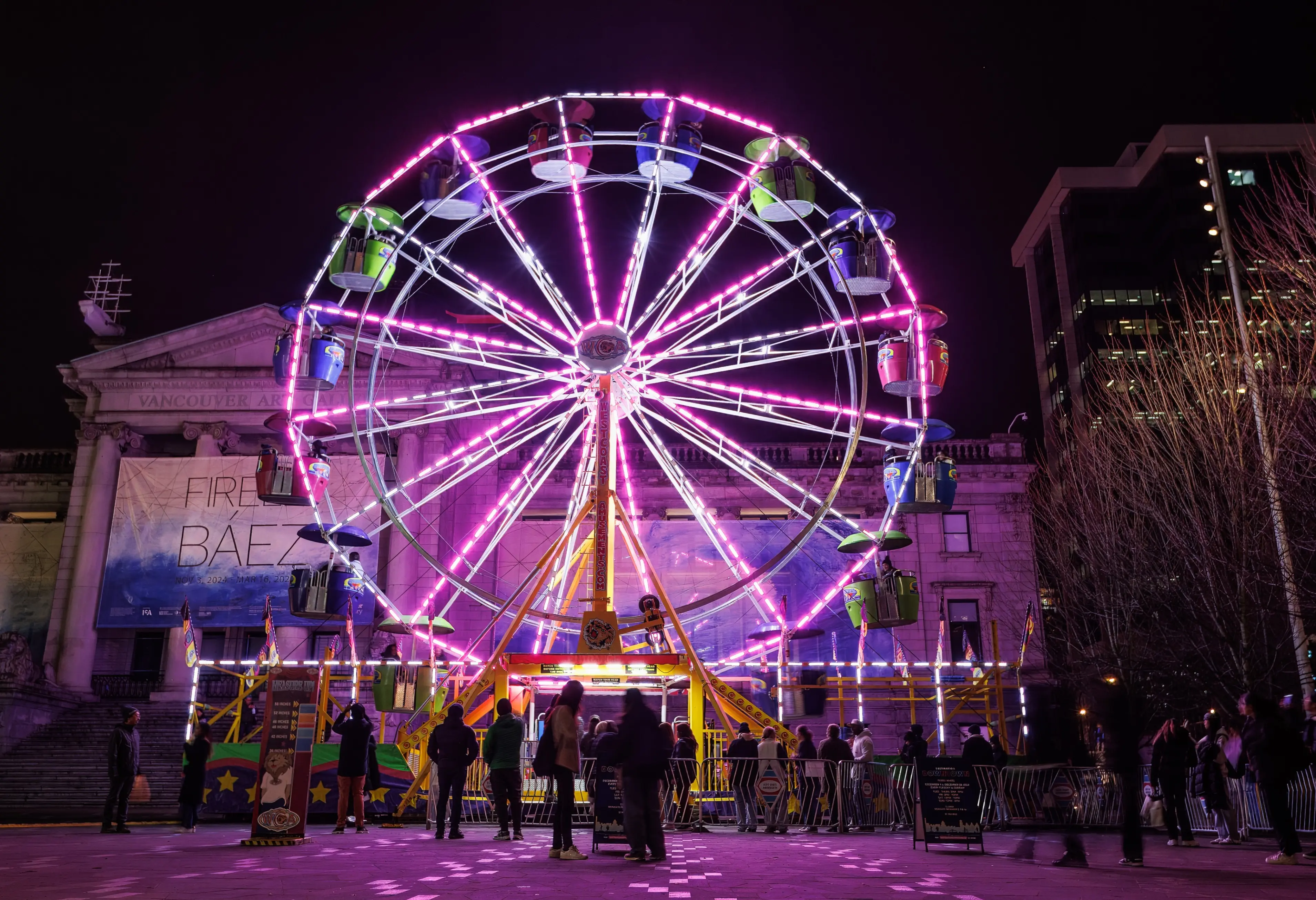 w-5144h-2894-e0bd5e-downtownvancouver_holiday_ferriswheel
