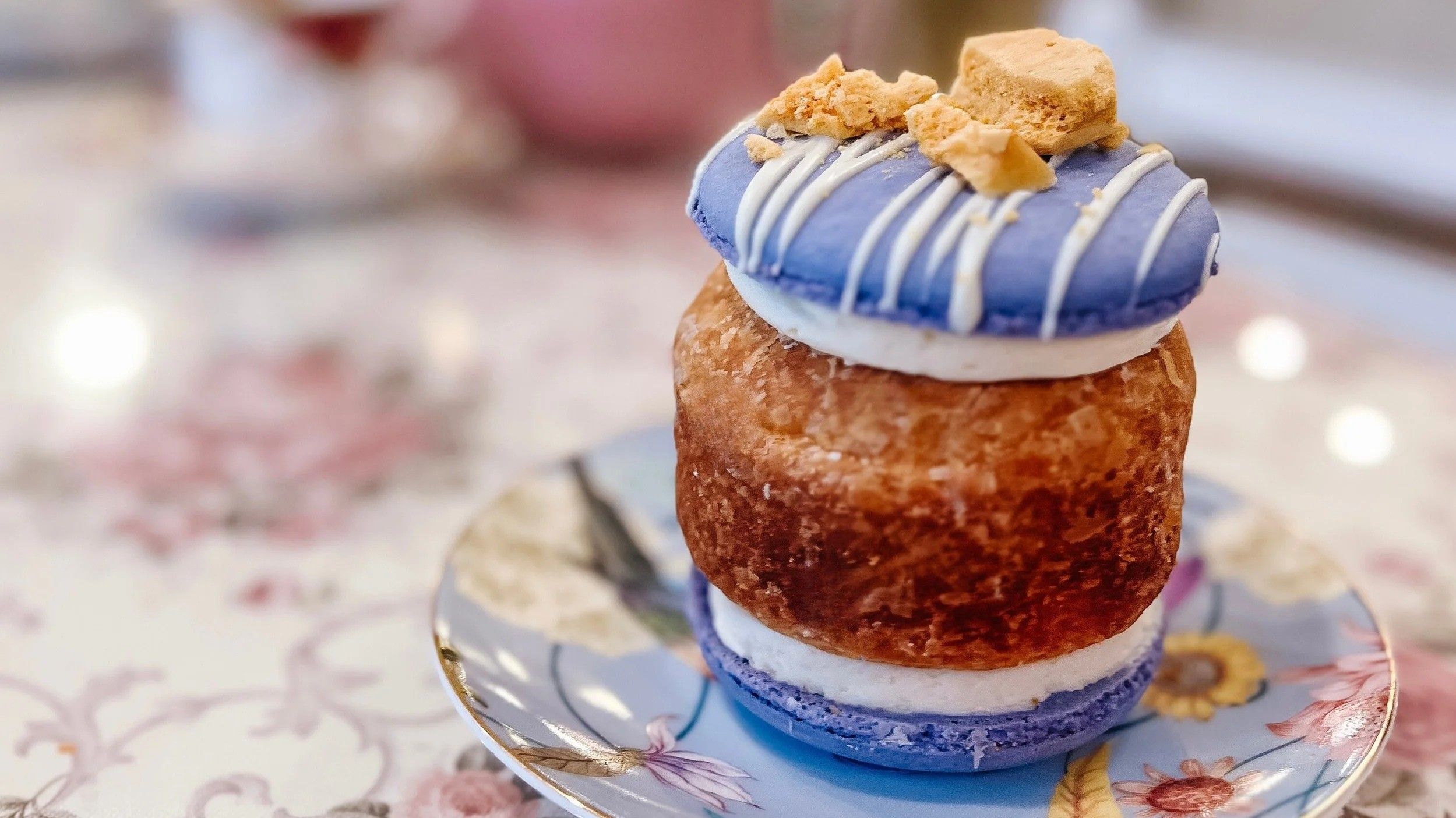 w-2499h-1406-b8ec05-image_123650291