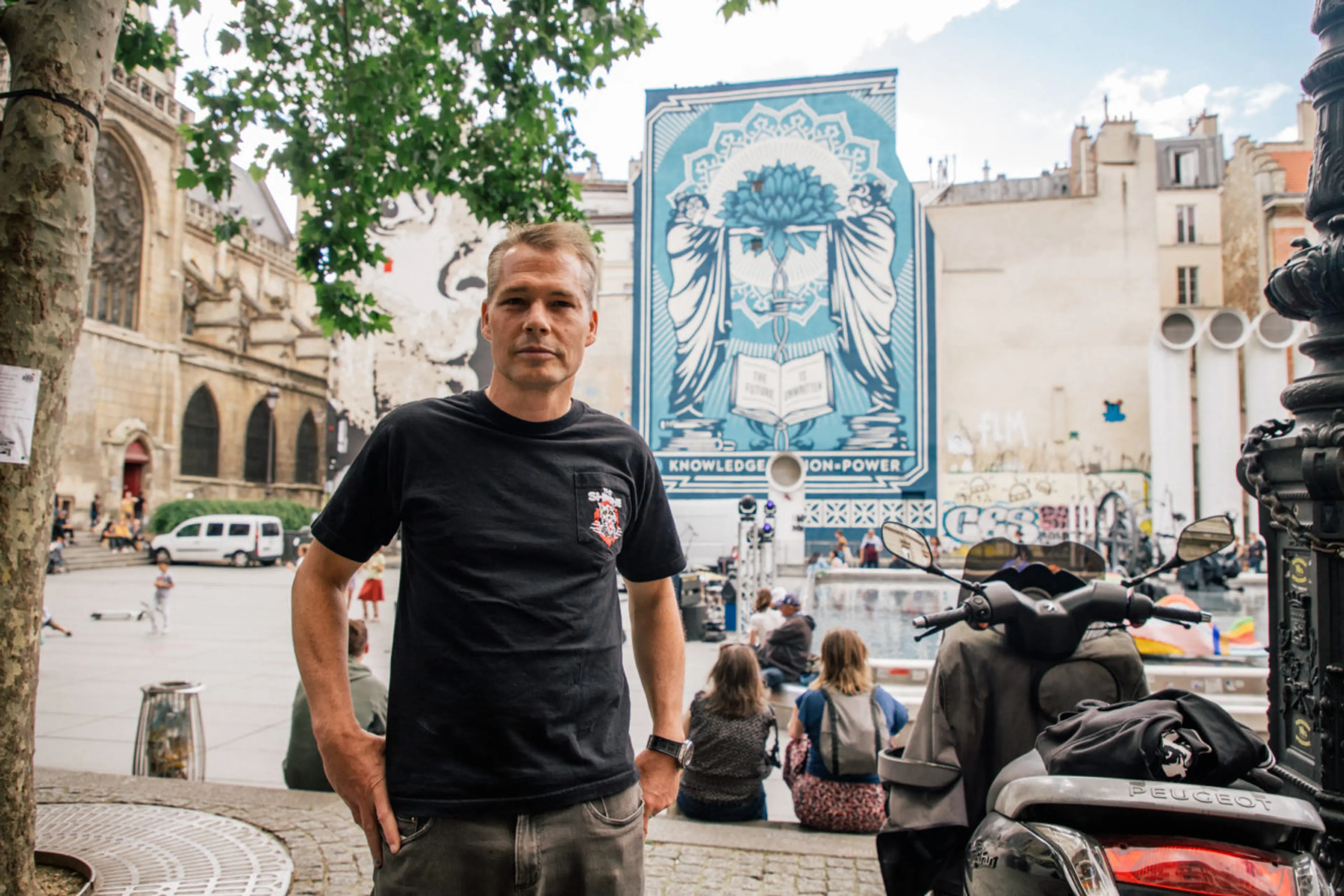 See Shepherd Fairey’s Earth Justice mural beginning August 7