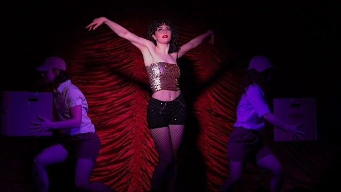 w-668h-376-3f504e-smoke 3