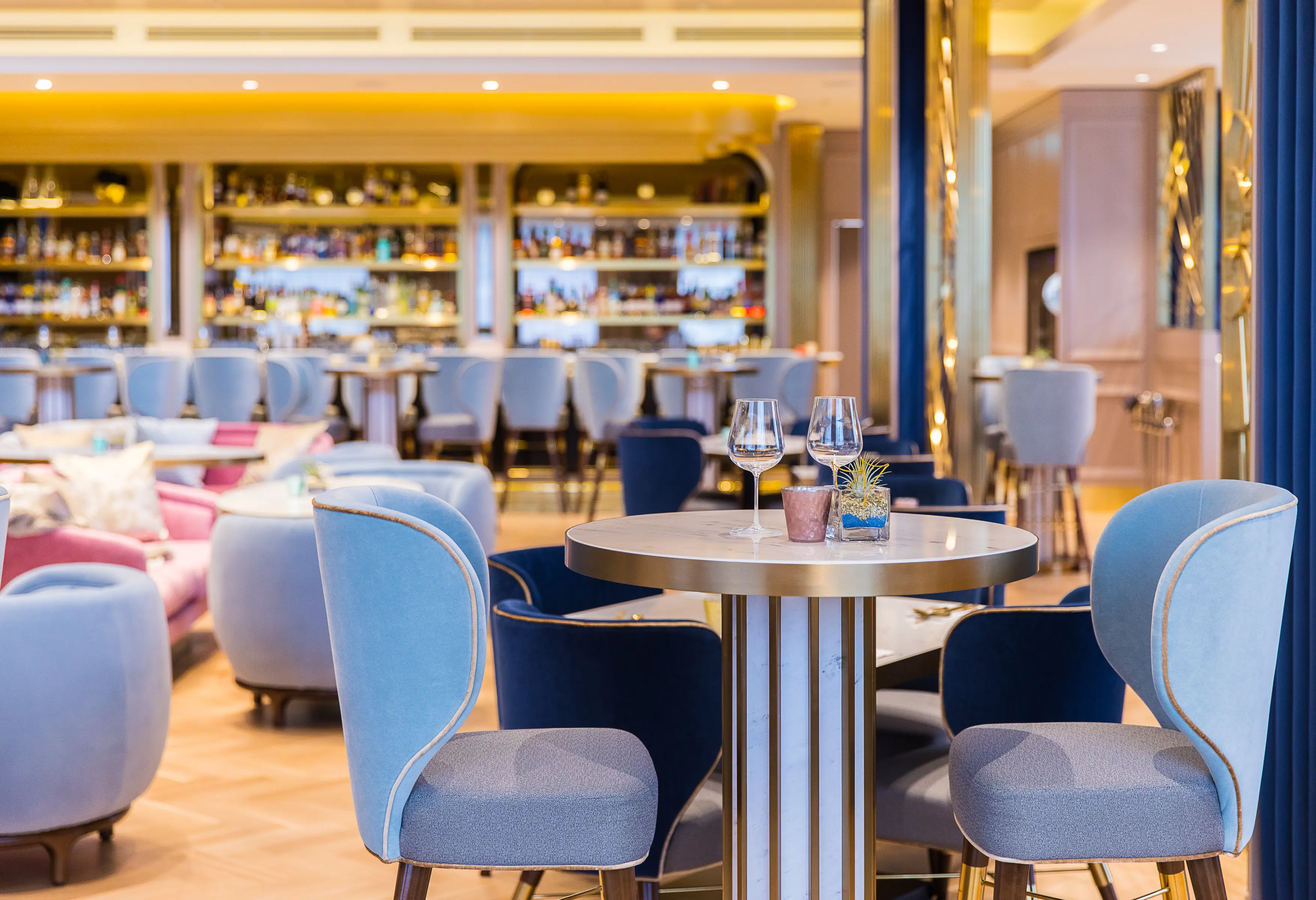 H Tasting Lounge Dining Room