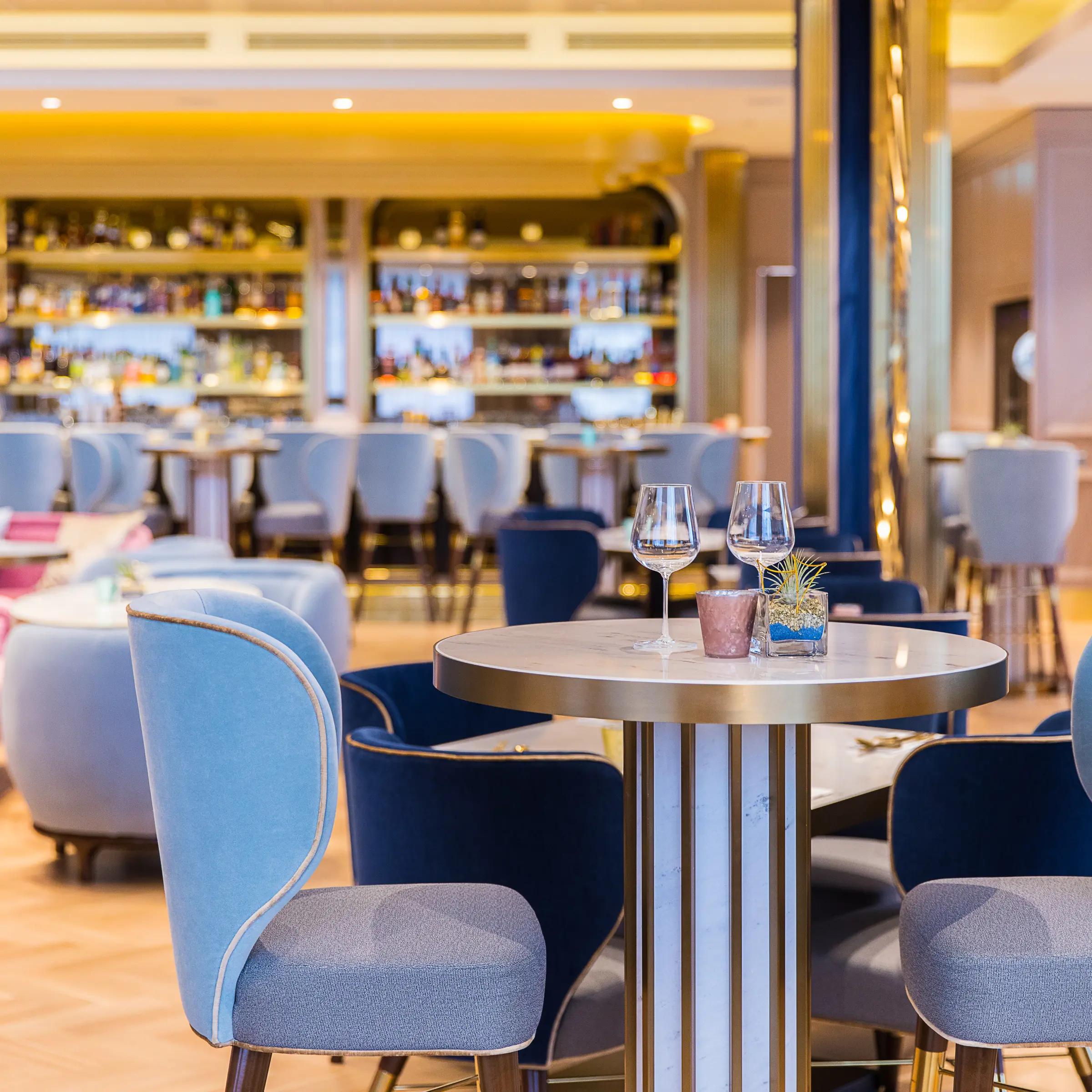 H Tasting Lounge Dining Room