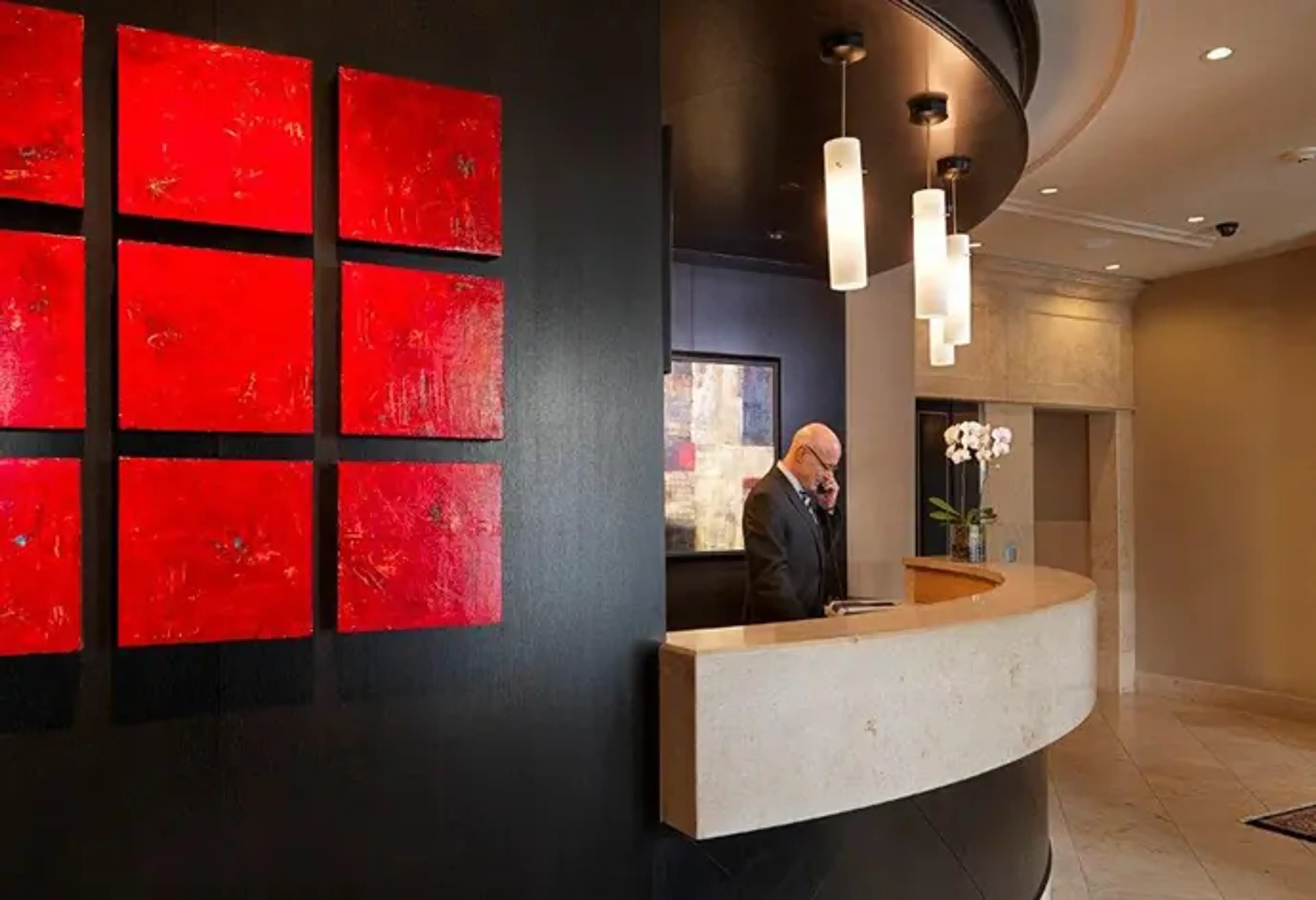 Image of the reception at the St. Regis Hotel in Vancouver.