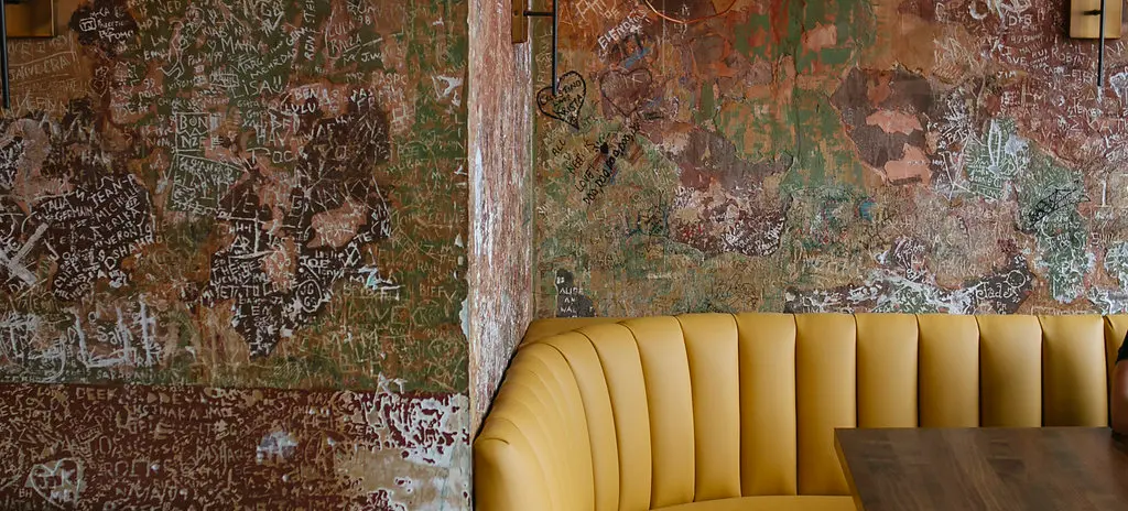 Sign Your Name On The Wall