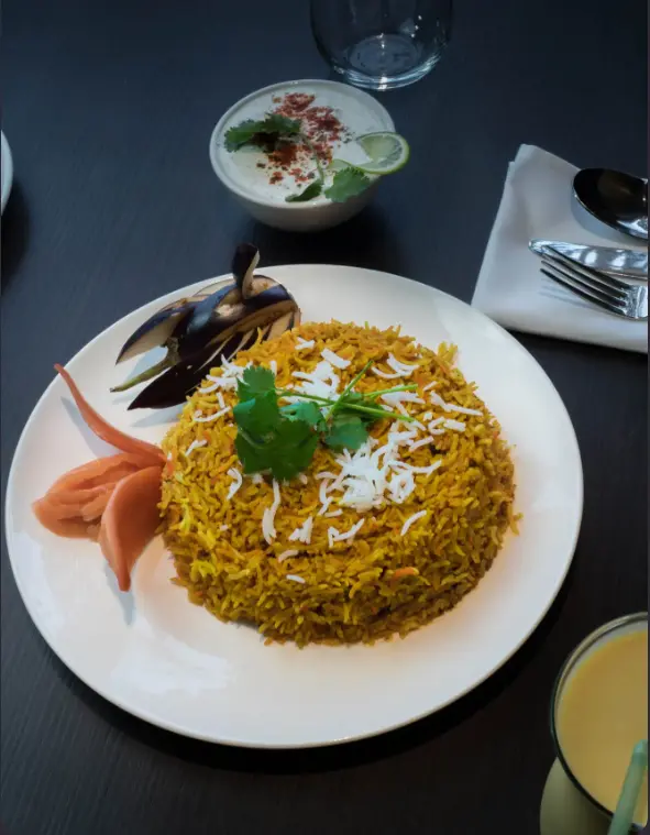 curry_B427E71C-03DE-8B46-67544C474C412F29-b427e50595a7aef_b427f236-9bf7-c2b8-8d284fdb01ff1dd5