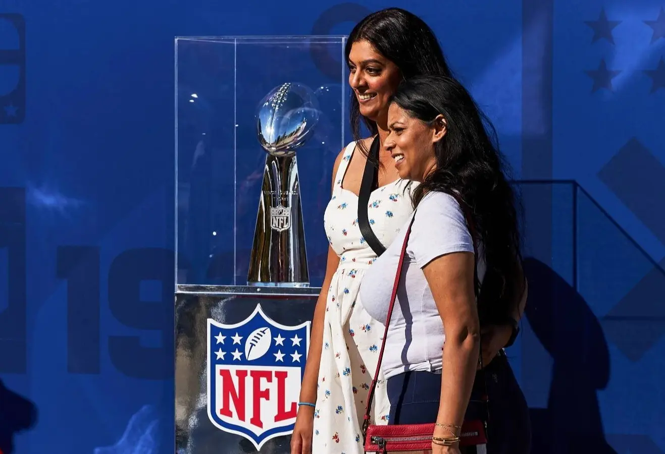 w-1600h-900-a39769-2025-saltxc-nfl-redzone-montreal-05-sm