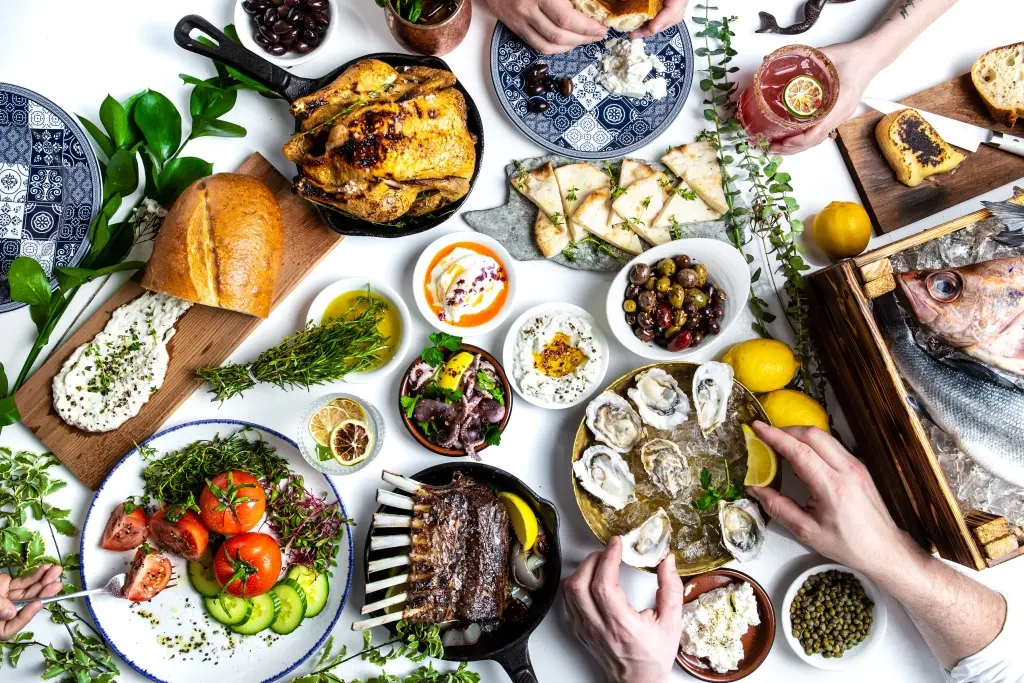 Hydra Estiatorio Mediterranean & Bar Opens with a Splash