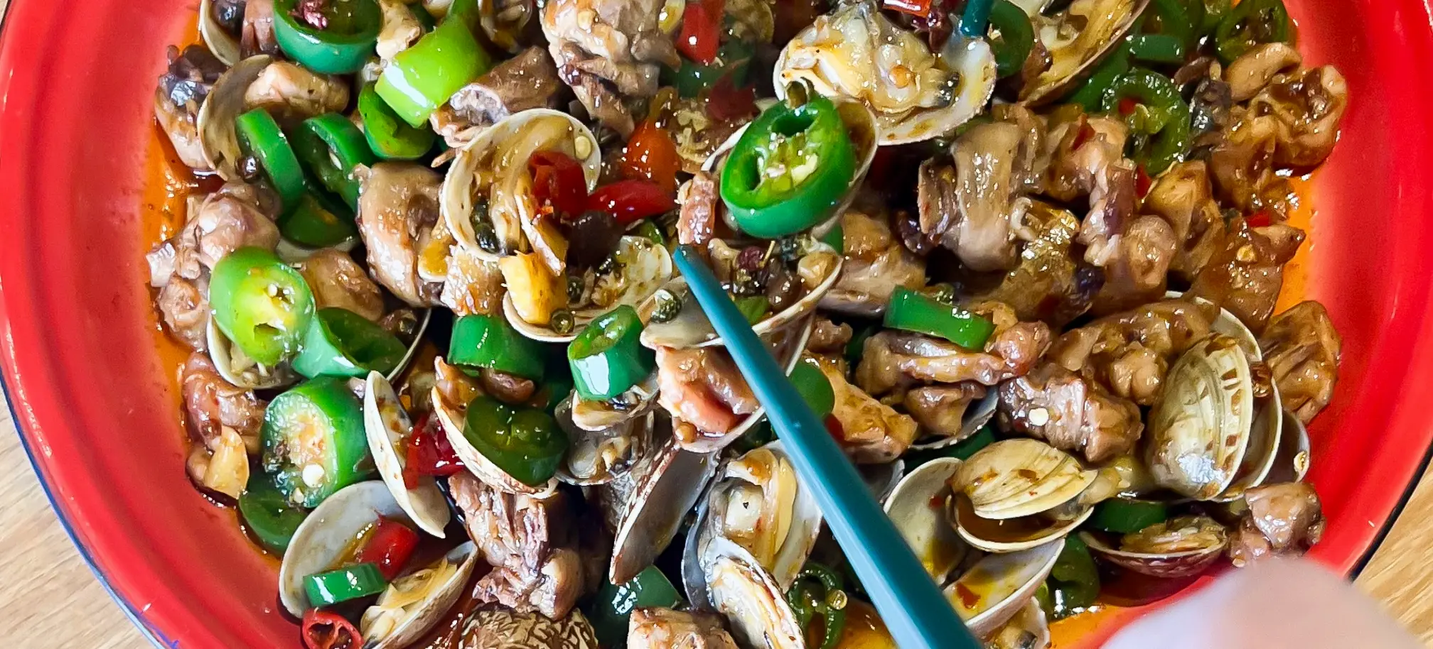 Spicy Clams & Chicken