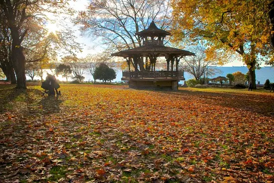 Gazebo in English Bay | Photo: Anthony Maw (Flickr)