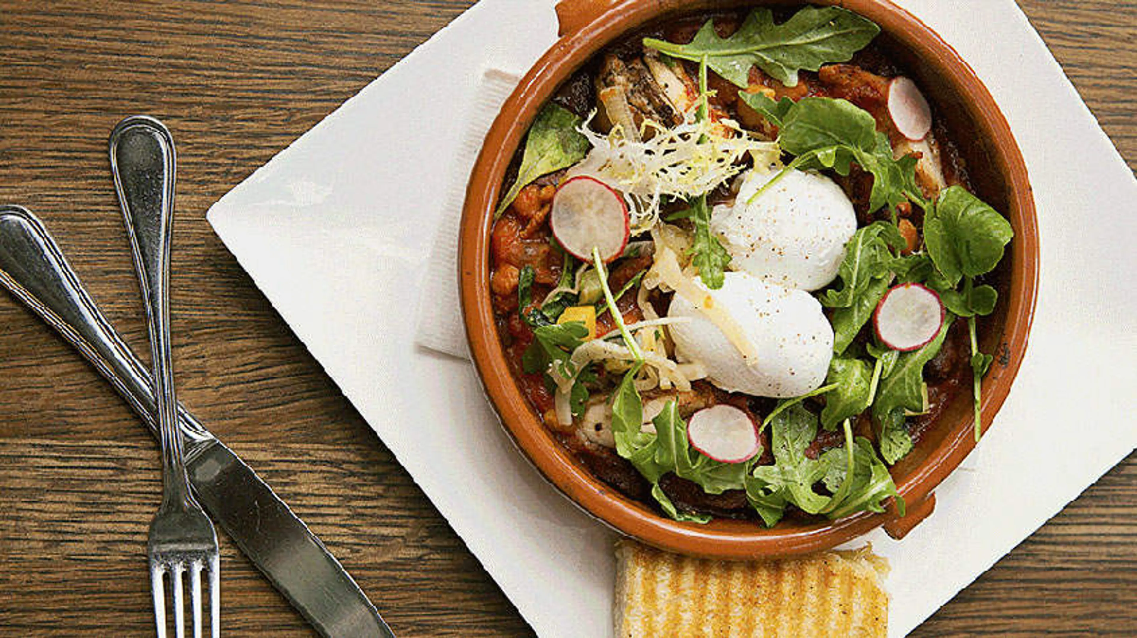7 Post-Hike Brunch Spots to Check Out Near and in Vancouver