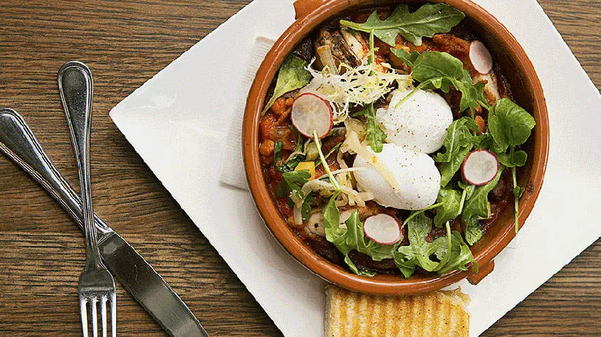 7 Post-Hike Brunch Spots to Check Out Near and in Vancouver