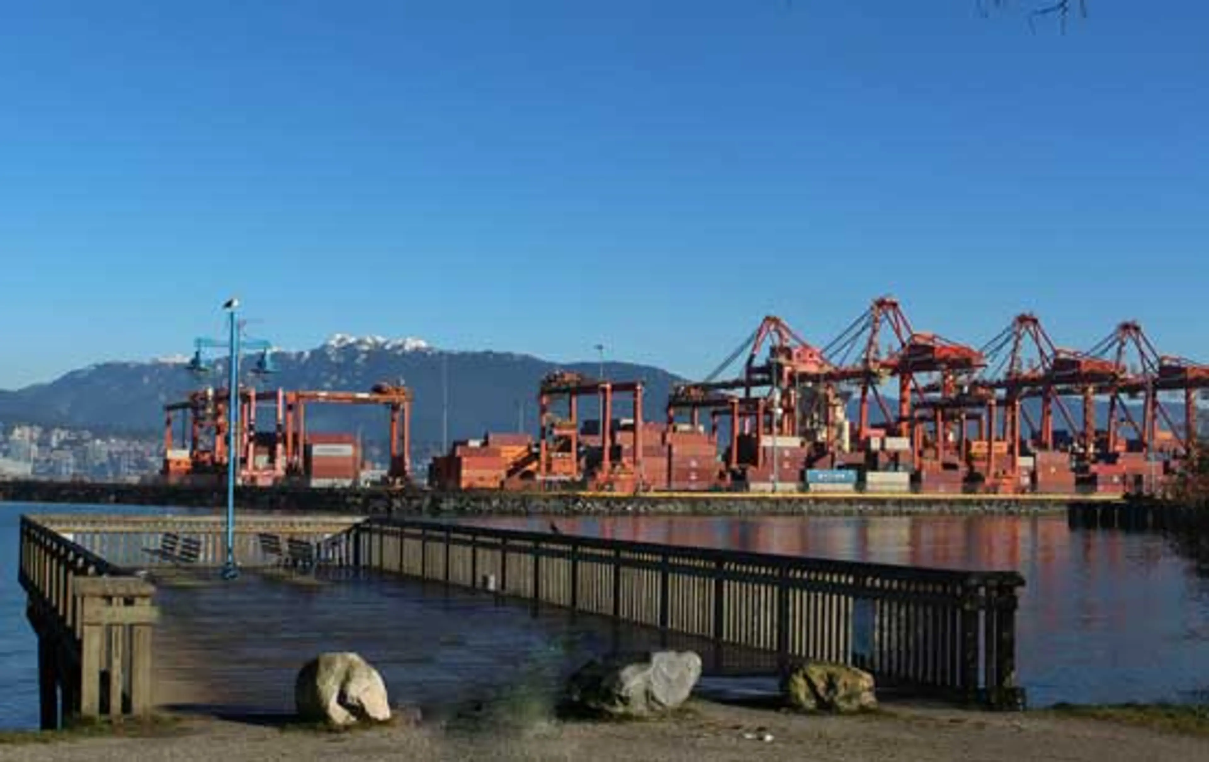 Discover-Outdoors-Pier