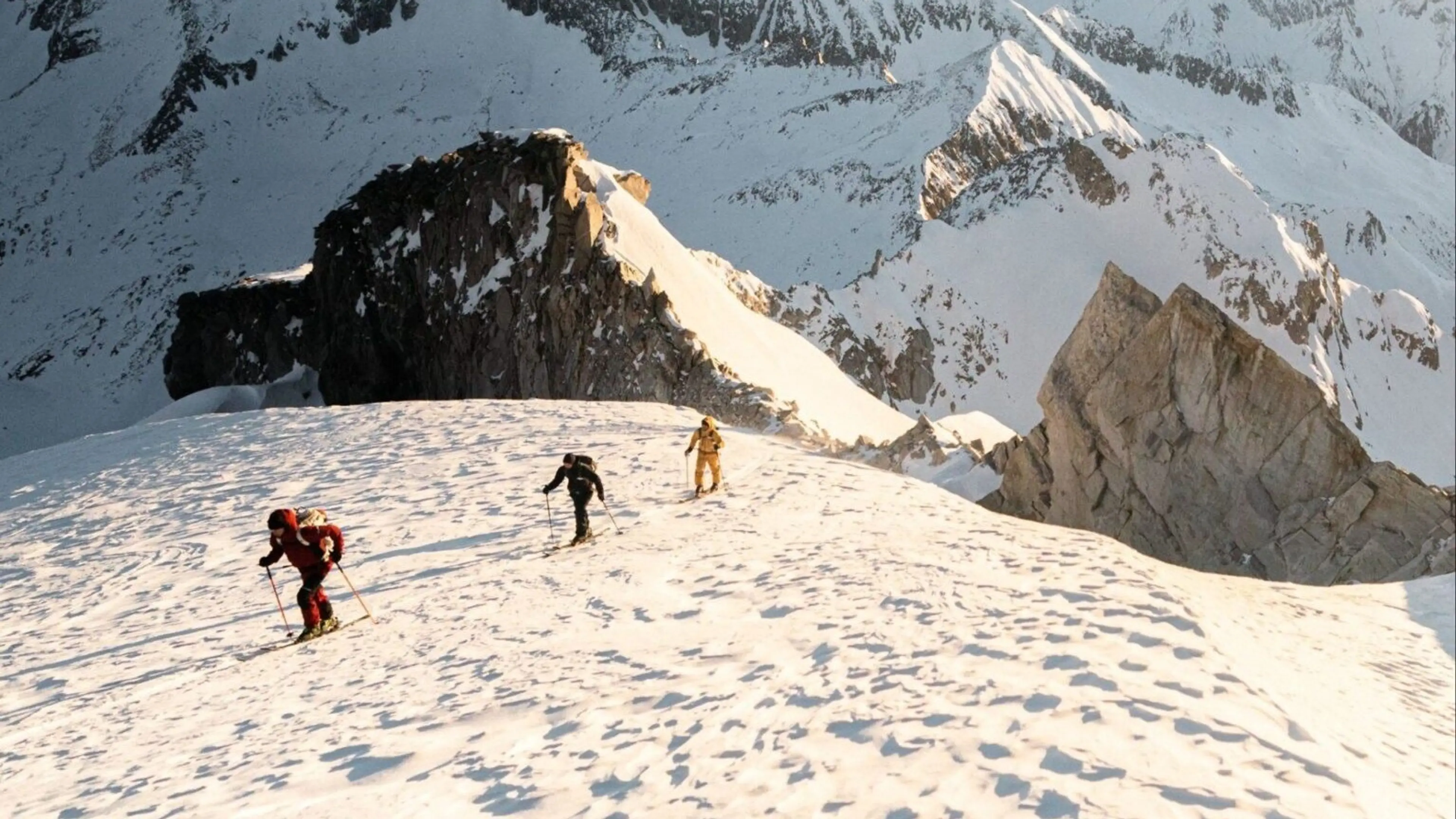 Vancouver-International-Mountain-Film-Festival-1536x1536