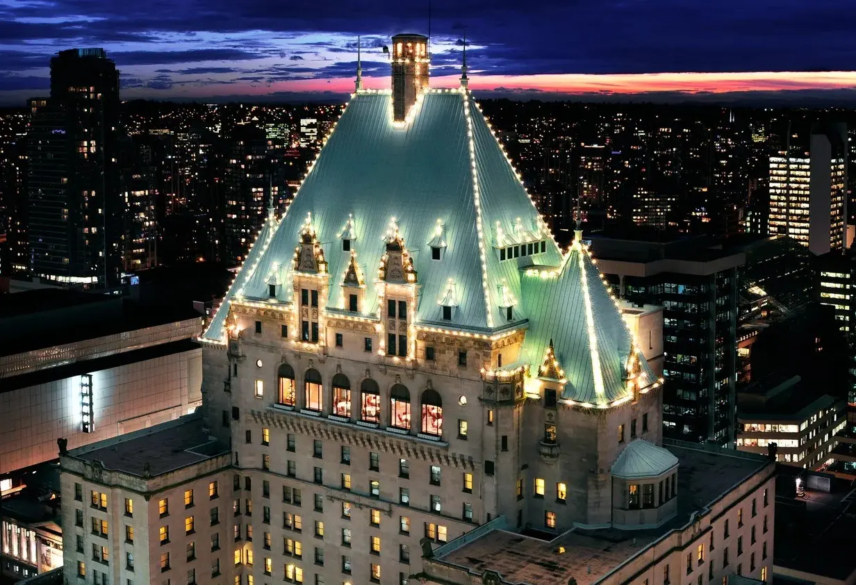 w-1498h-843-d997ba-FairmontHotelVancouver