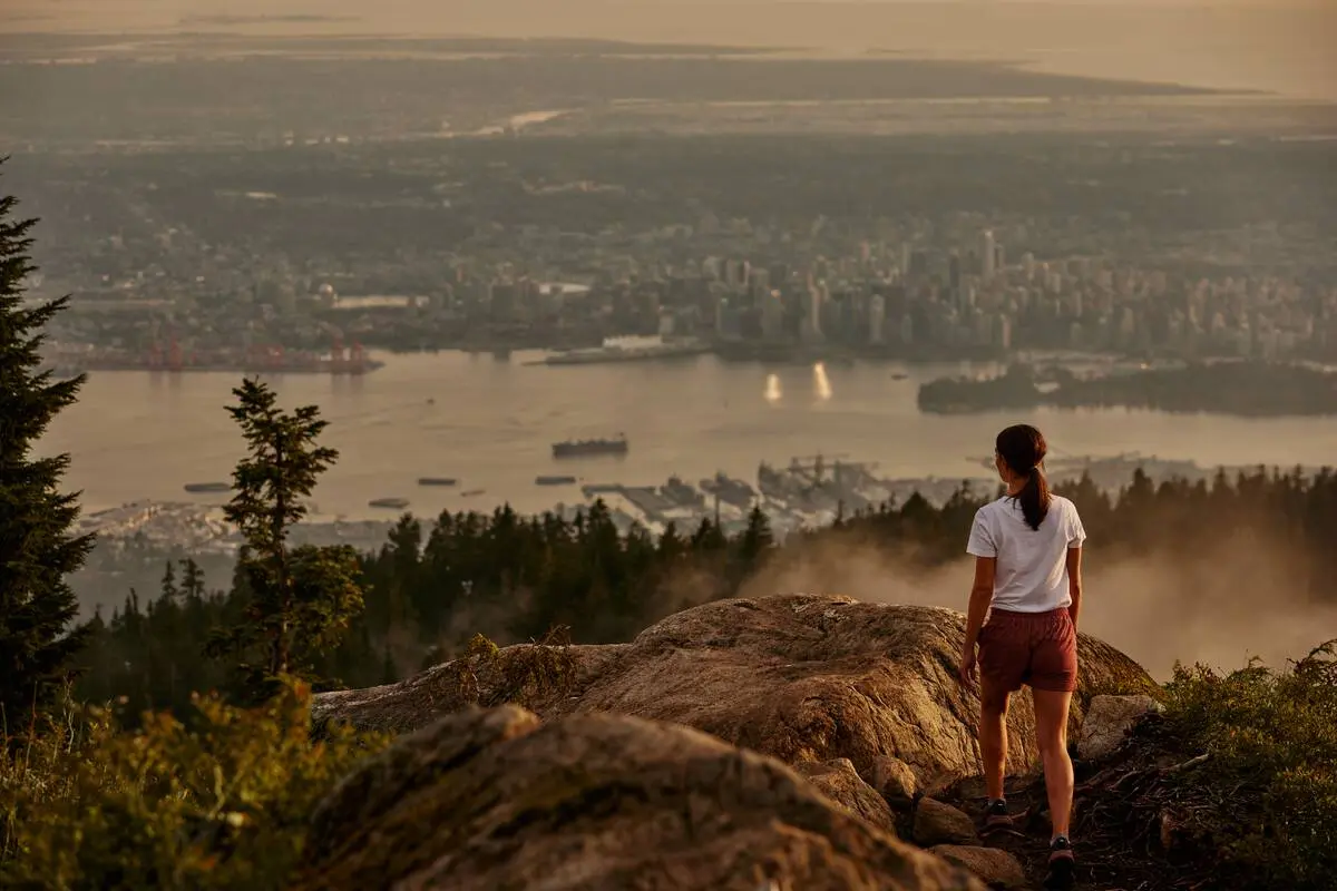 10 Tips for Safe Summer Hiking in Vancouver