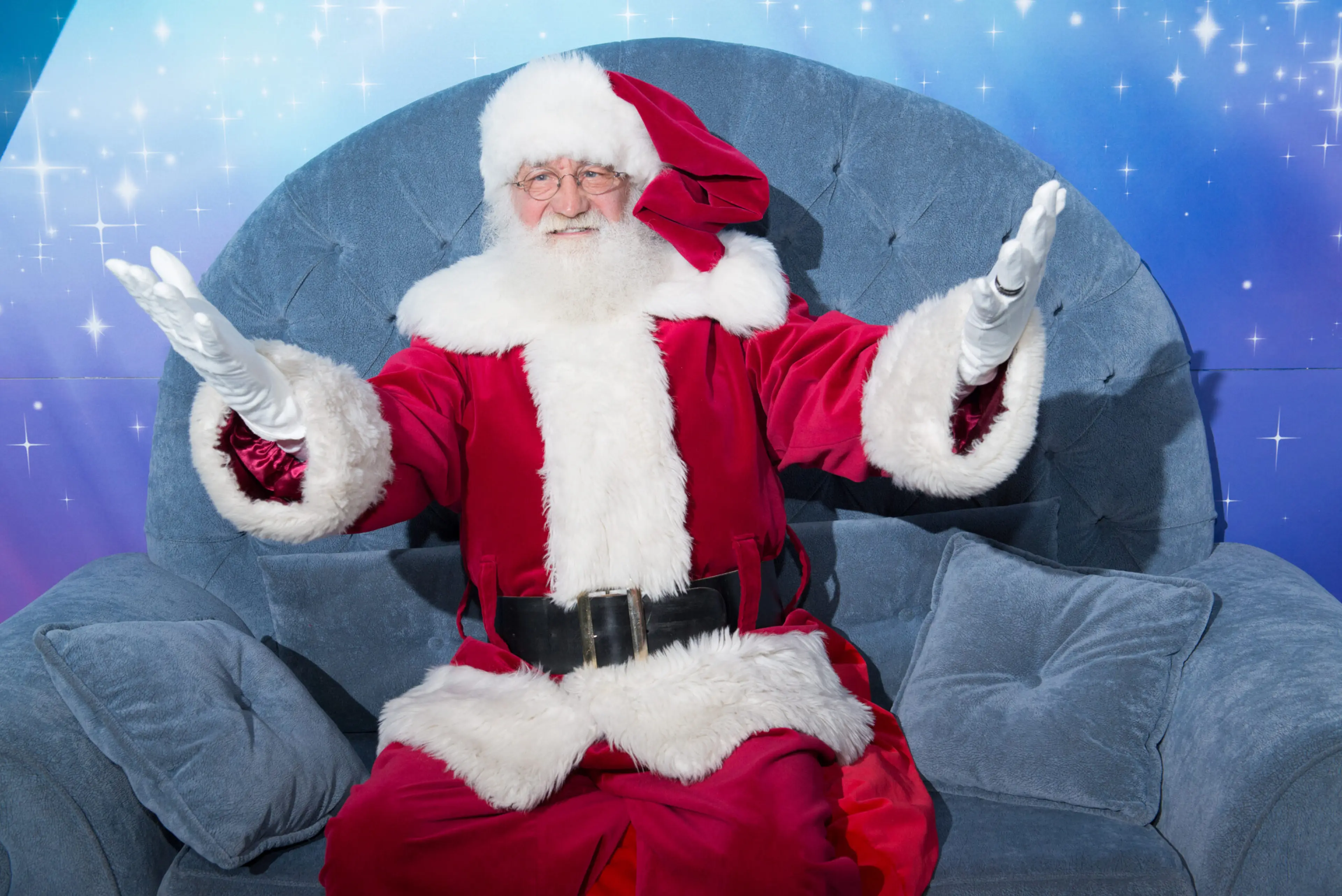 Santa Restores Holiday Magic to Metropolis at Metrotown
