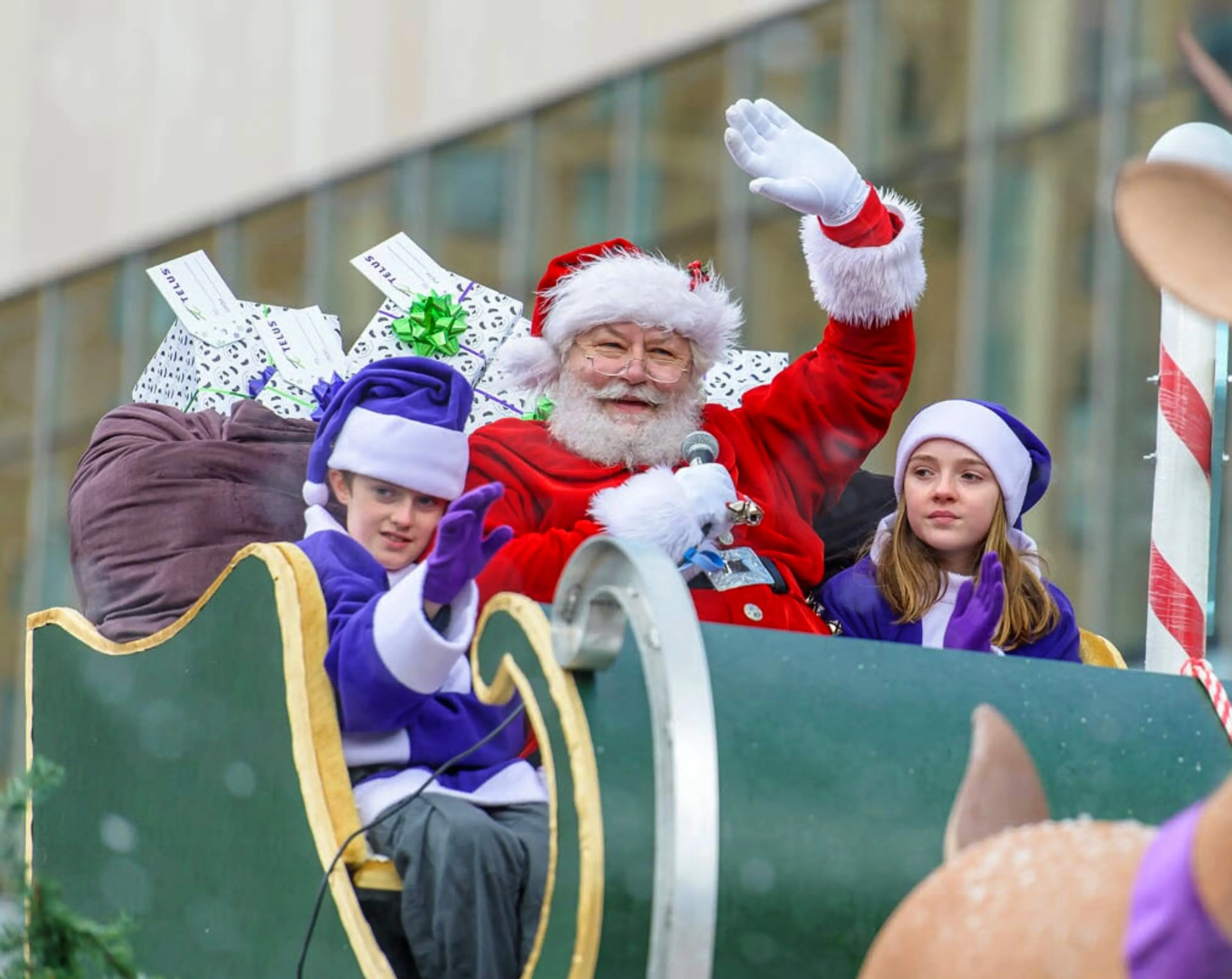 Santa claus is coming to town… This Dec 1st, Telus presents the Vancouver Santa Claus Parade!