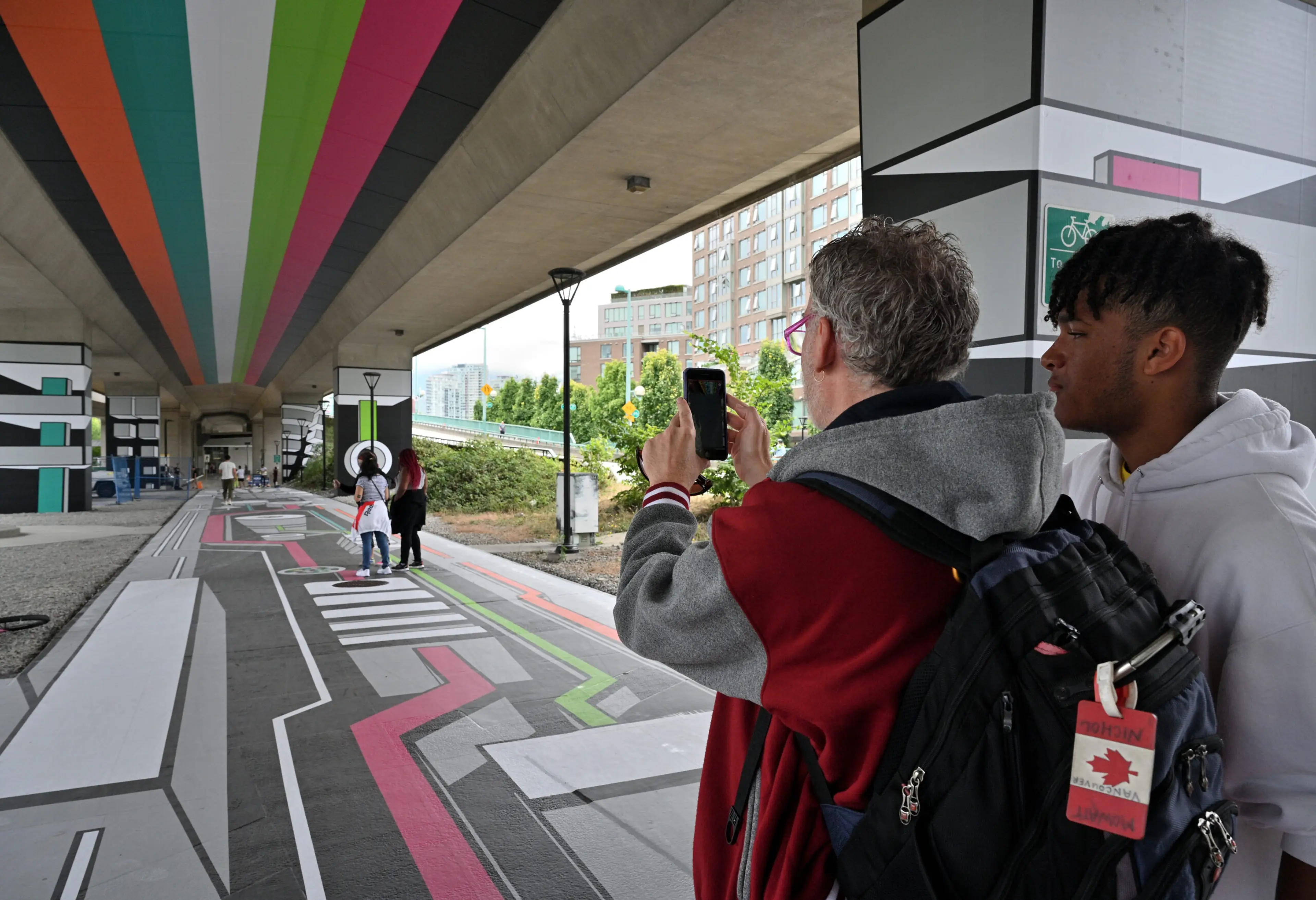 Vancouver Biennale Presents: Voxel Bridge, the Biggest Blockchain-Based Augmented Reality Experience