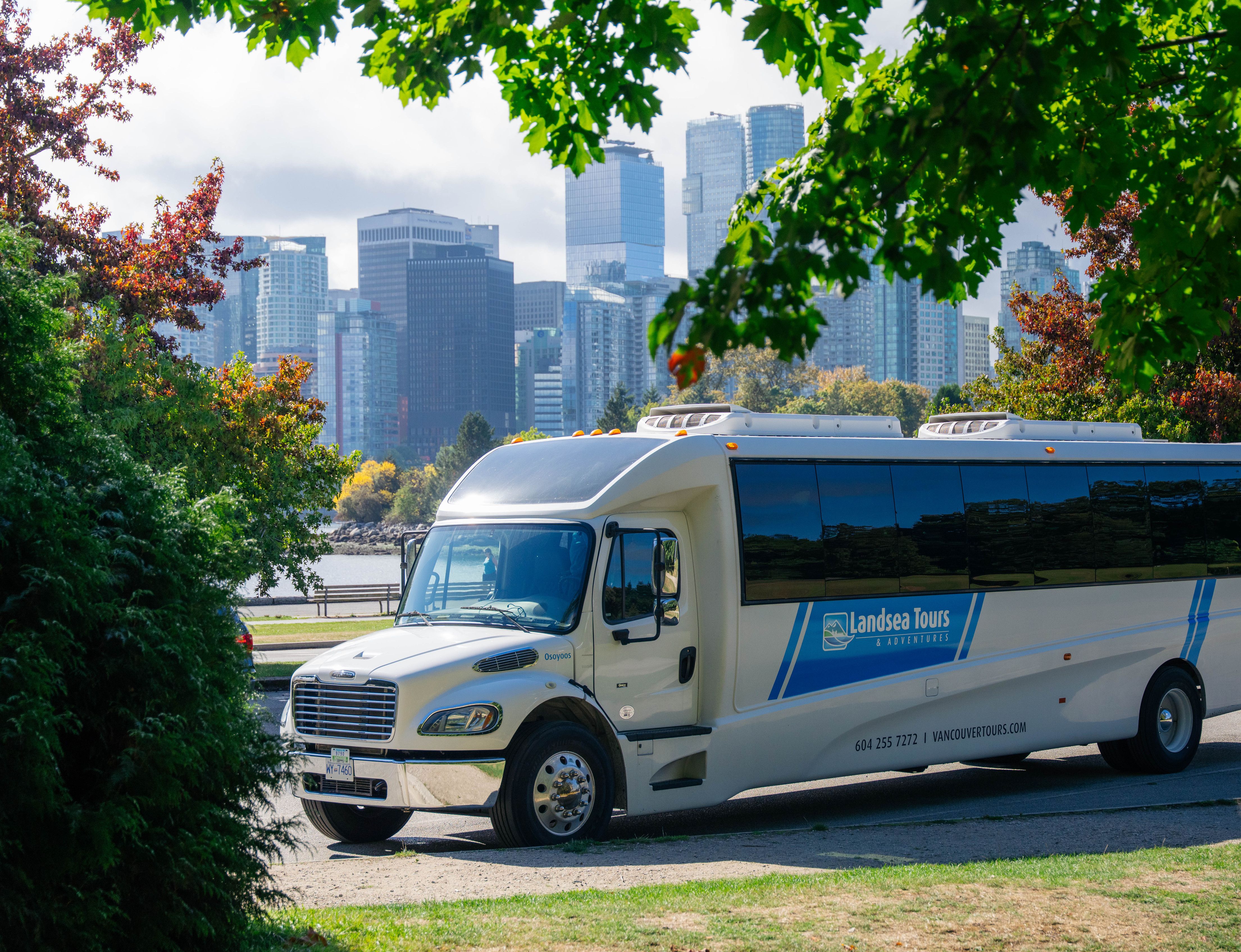 Landsea Tours' driving through Stanley Park