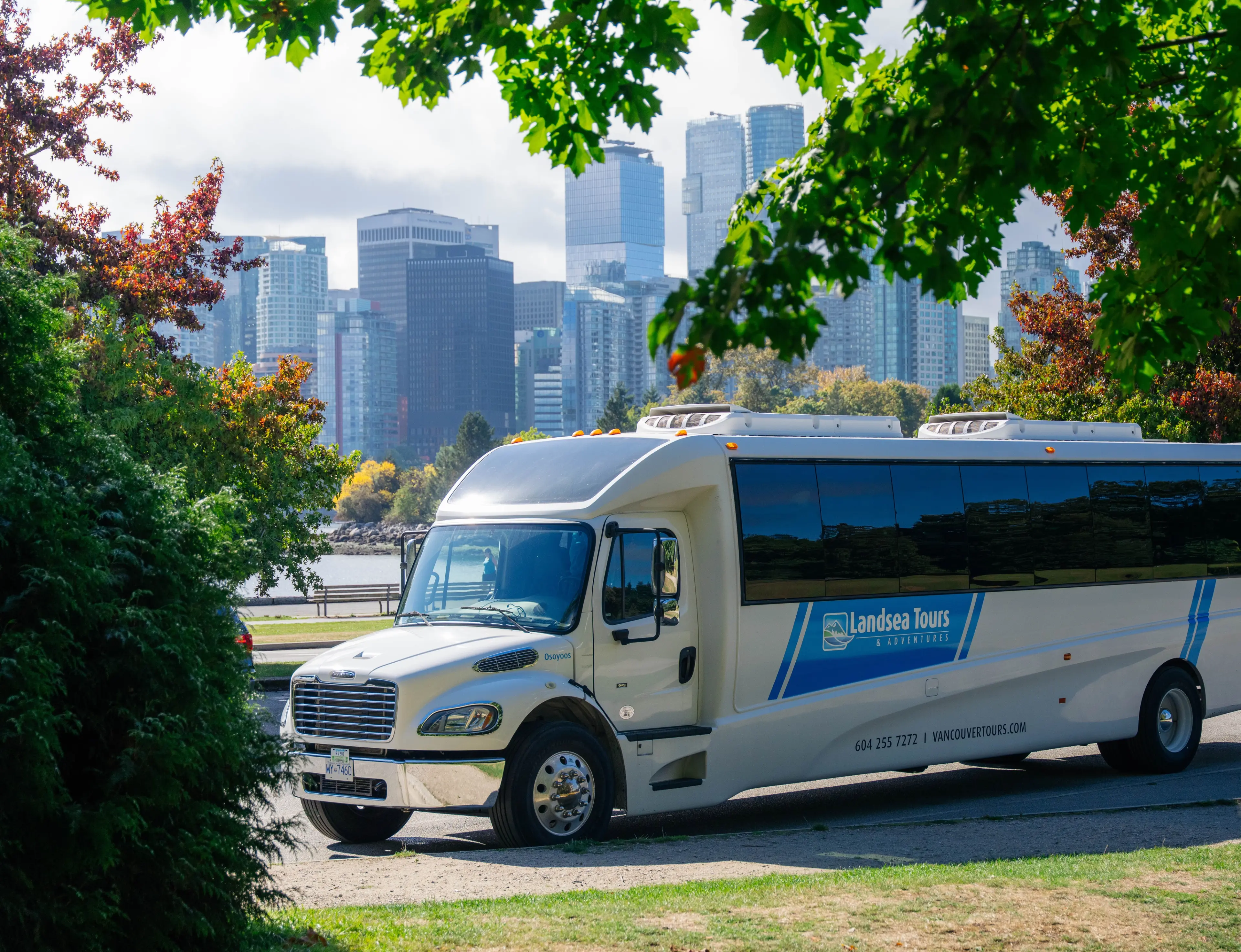 Landsea Tours' driving through Stanley Park