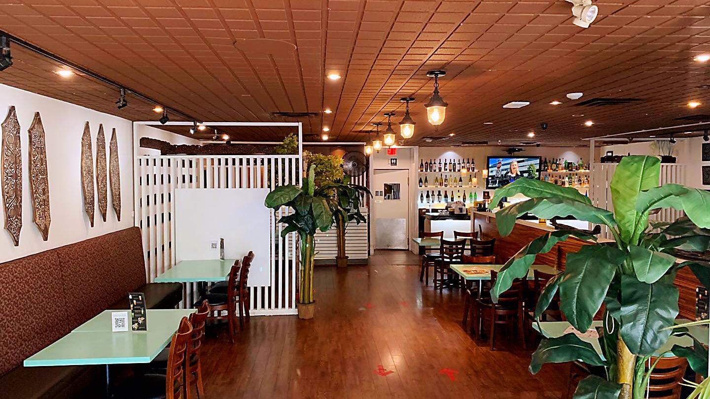 1043-DAVIE-St-RESTAURANT_9FB46755-2721-4778-8093189409C2FFB4_0467d36f-a3d5-4783-acd1c6a11d7dd5ae