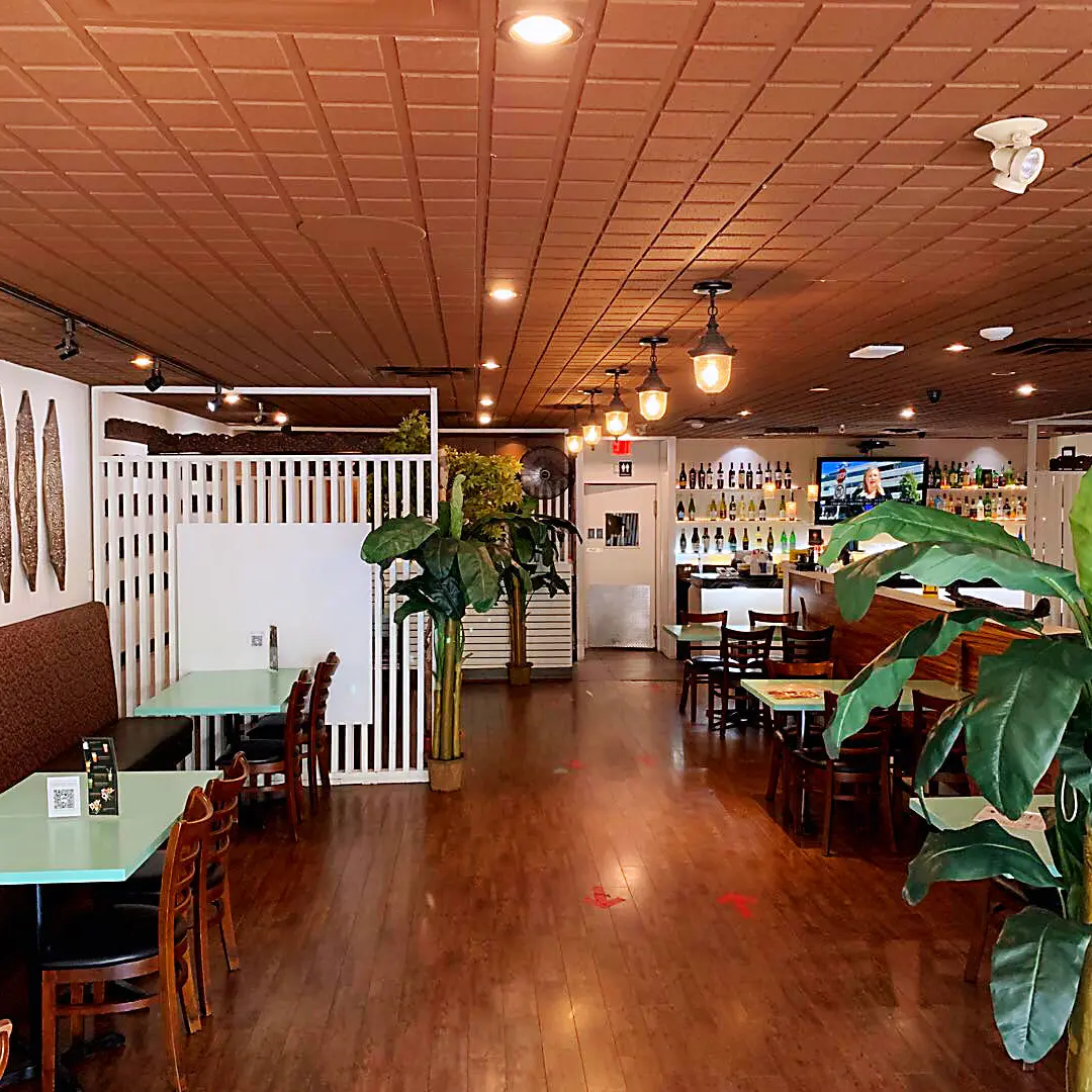 1043-DAVIE-St-RESTAURANT_9FB46755-2721-4778-8093189409C2FFB4_0467d36f-a3d5-4783-acd1c6a11d7dd5ae