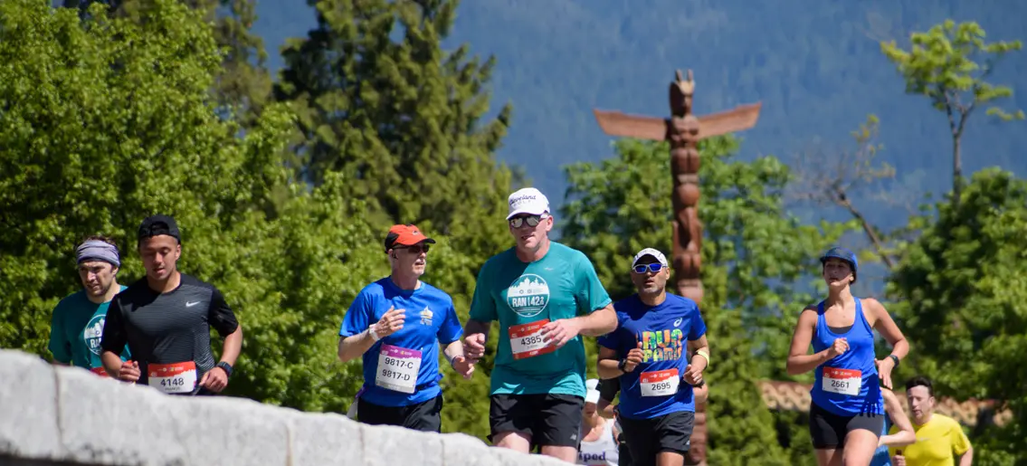 45-2016.TotemPoles.Sun_.Ayumu_.VancouverMarathon-1.jpg