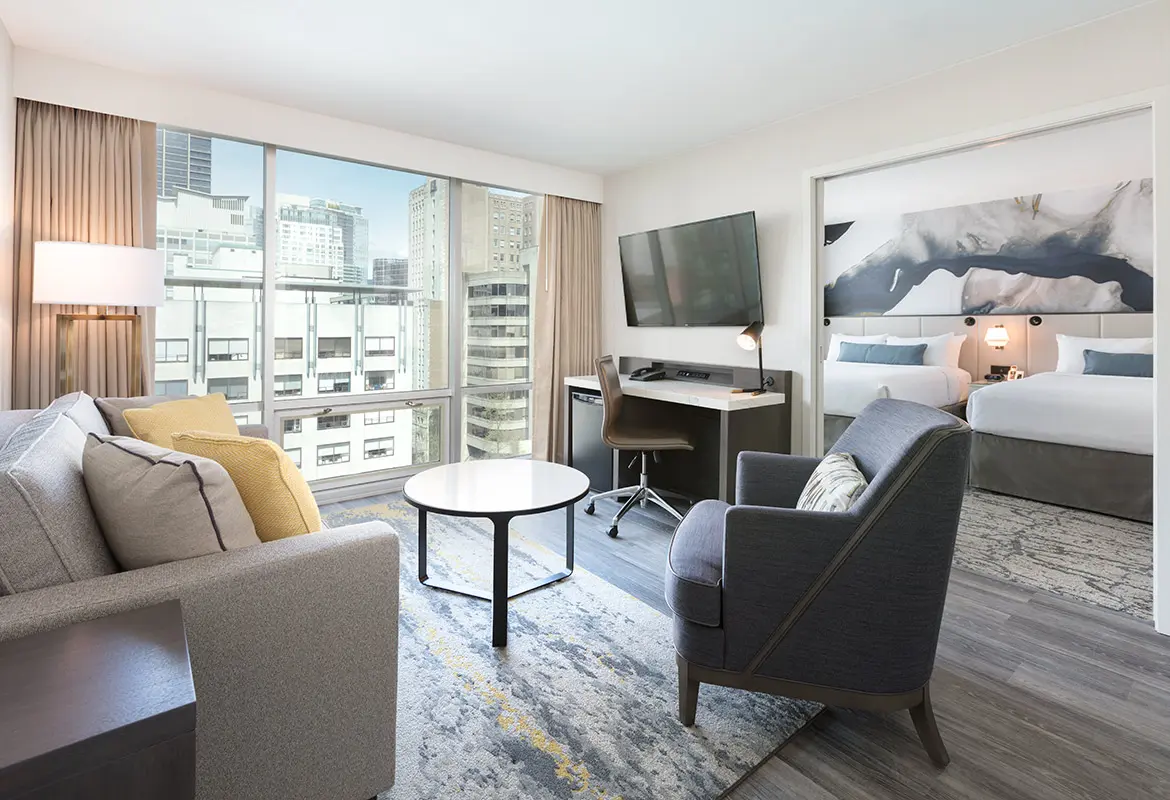 Standard Suite, Two Queens