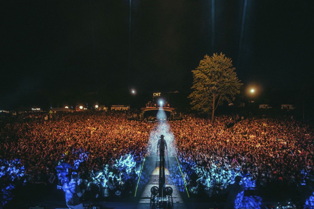 le-about-01_B5D3C469-F4DC-7B03-71AFDBBD92E5BFA9-b5d3c34400beef3_b5d3cdaa-9ffa-9963-f79056f418352816