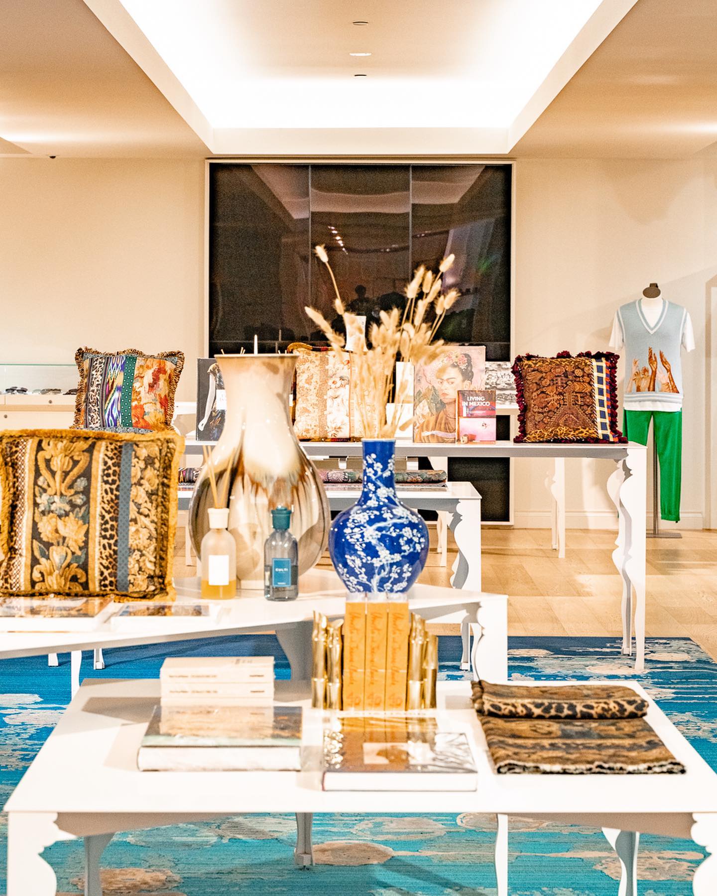 Vancouver christmas shopping guide — best markets, gifts & festive finds 69 Image