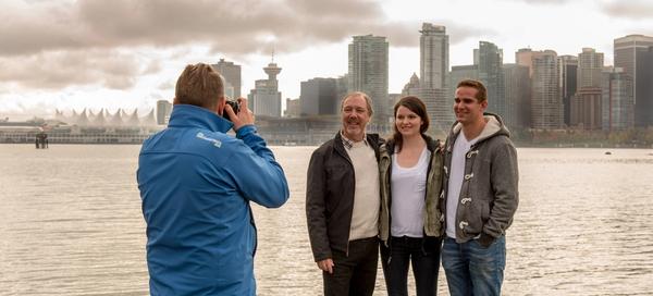 Landsea Tours' photo of guests with city background