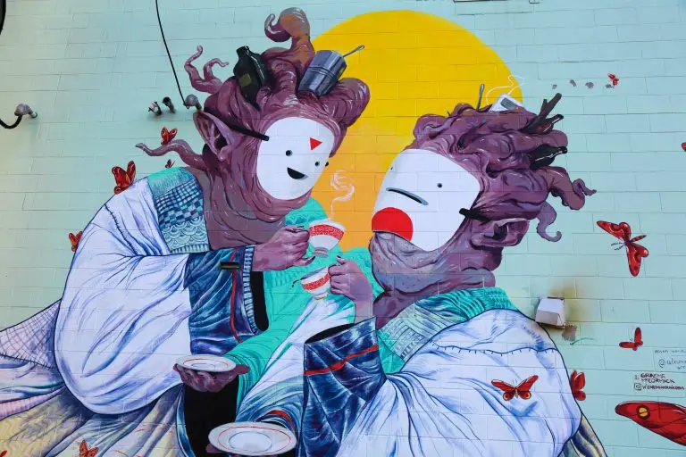 Mural by Alison Woodward & Graeme McCormack