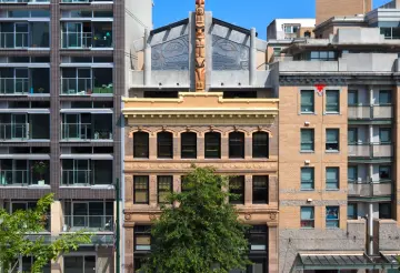 Skwachàys Lodge Aboriginal Hotel and Gallery