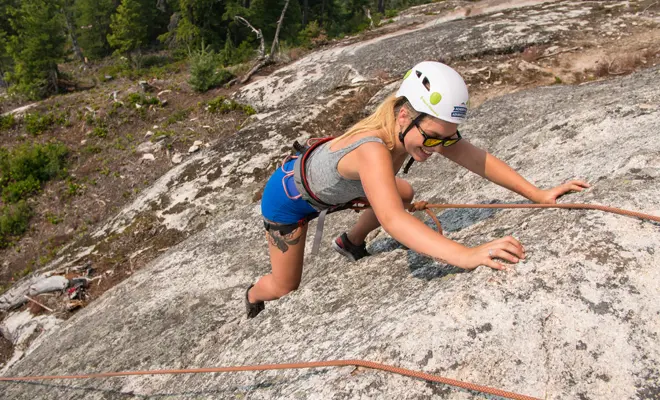 4 Beginner-Friendly Ways to Try Rock Climbing in Vancouver