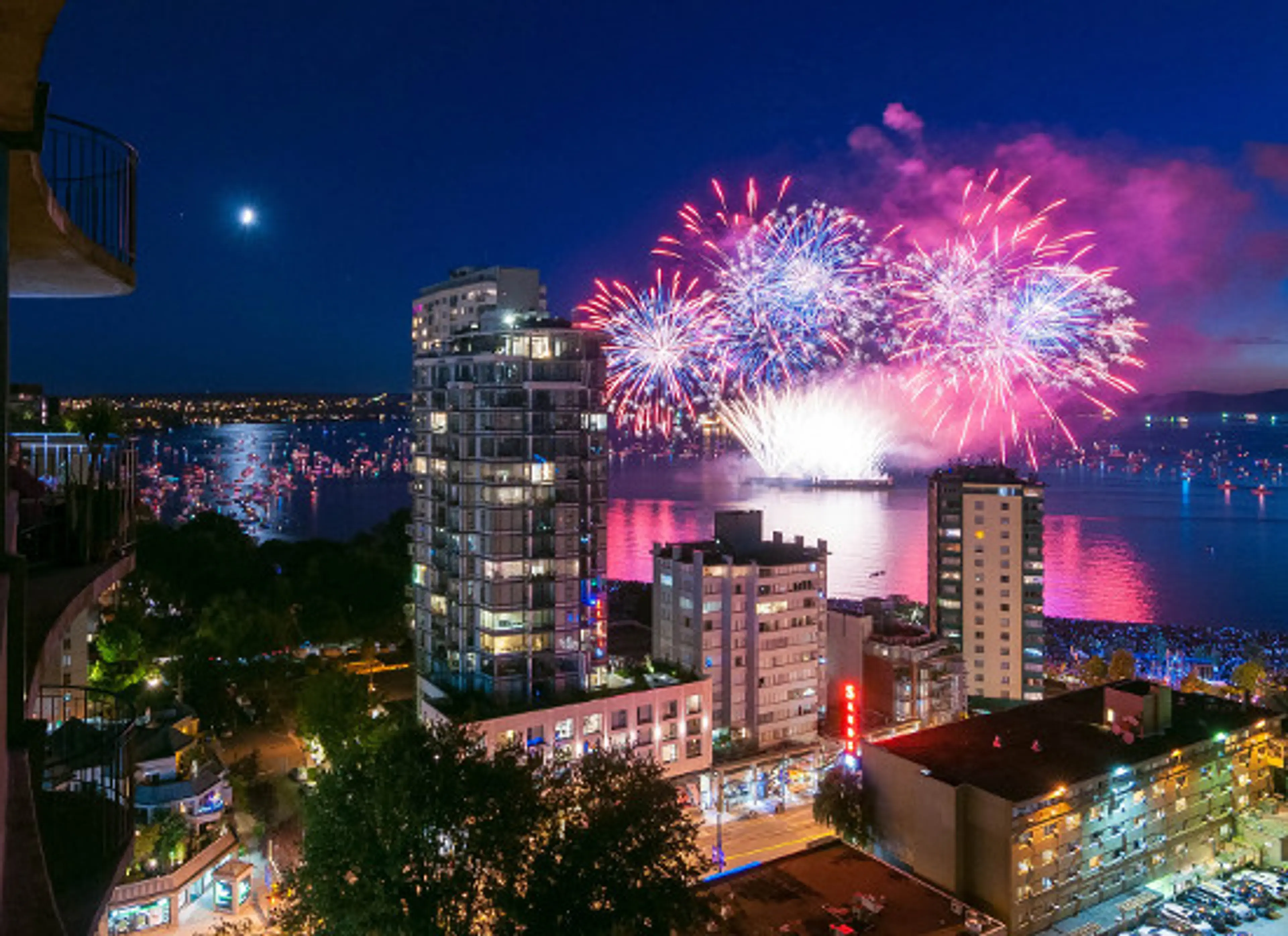 12 Spots to watch the Celebration of Light in Vancouver