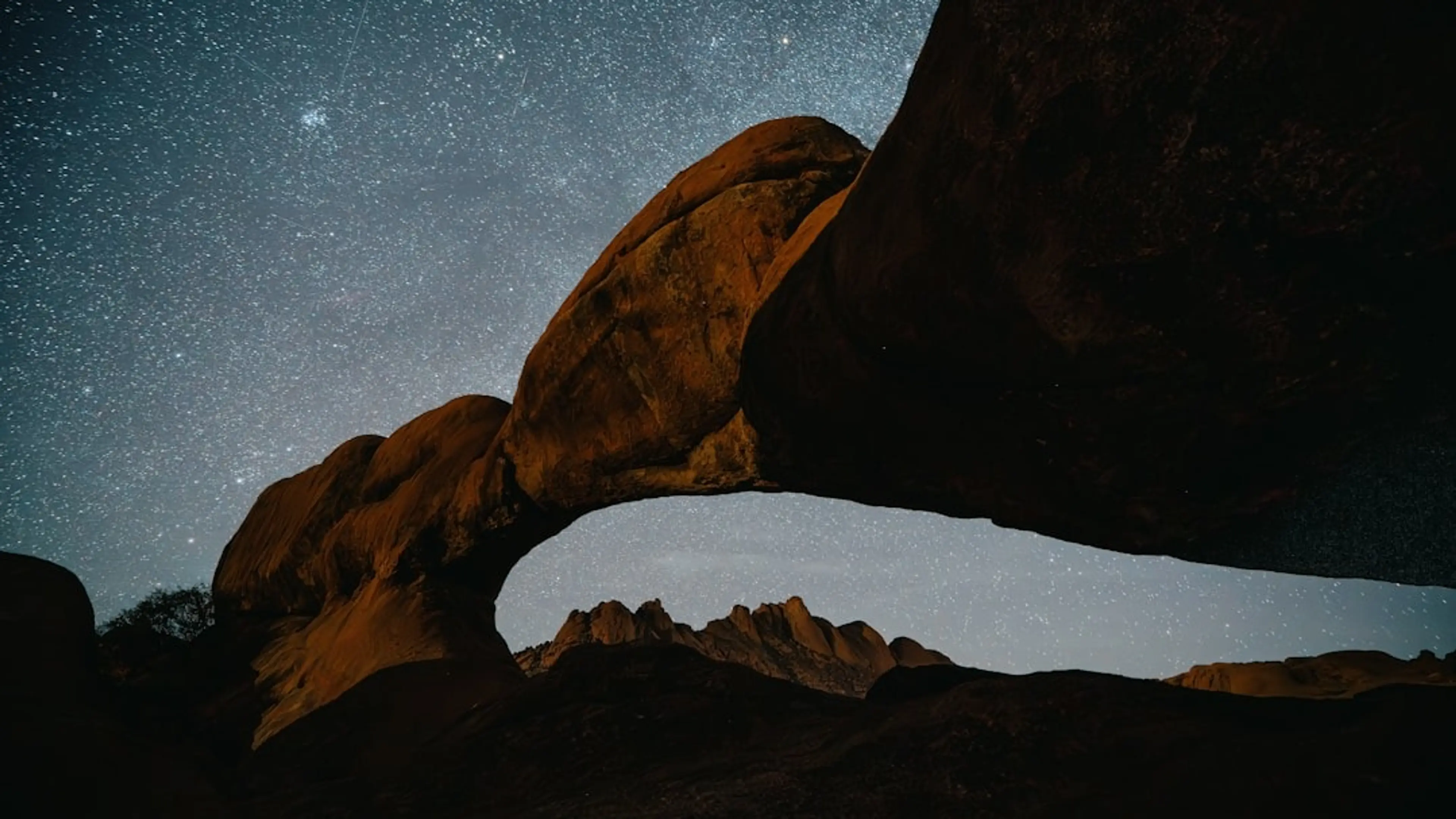 w-1080h-607-084ae8-1WfegtbvNK8