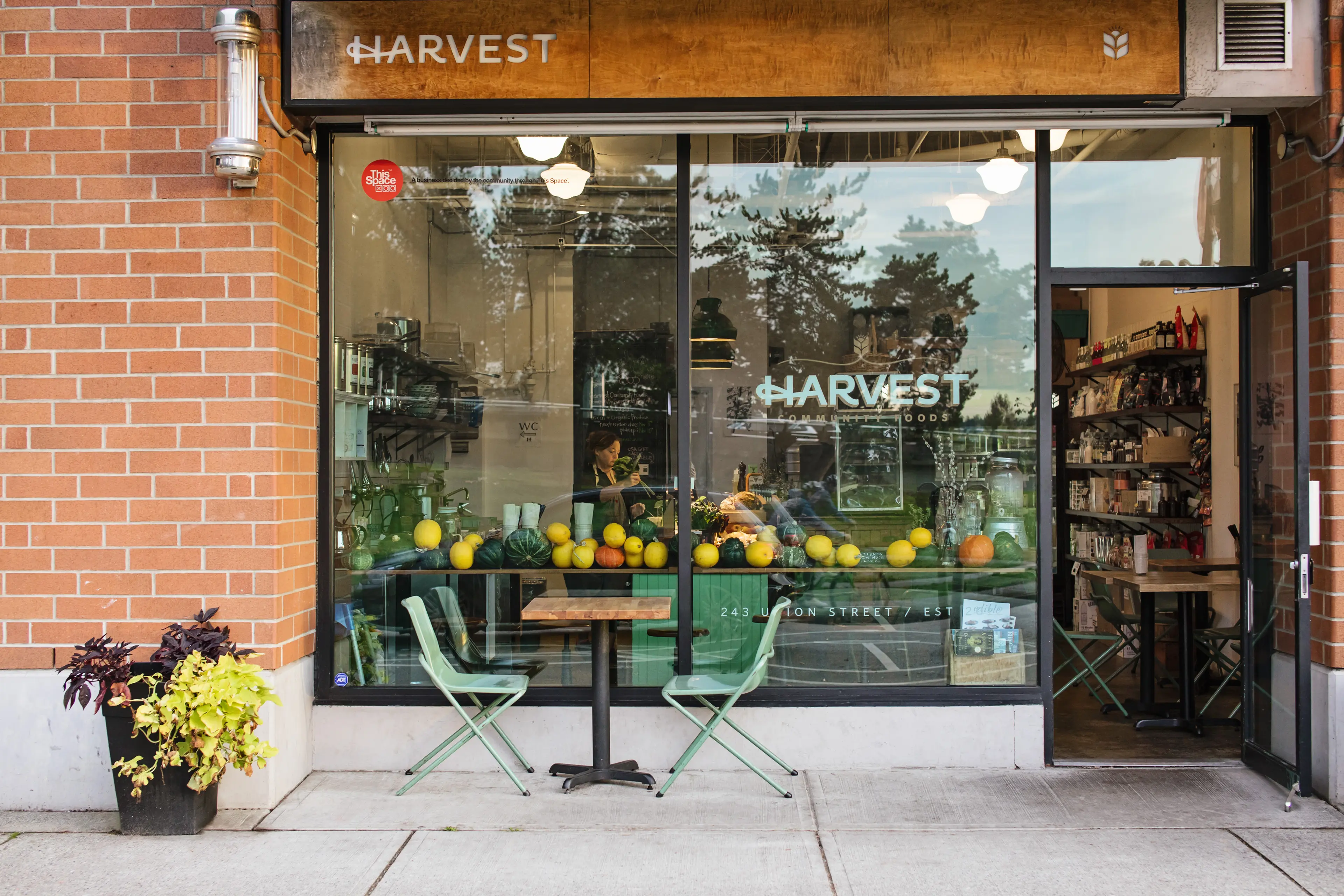 Harvest Community Foods Exterior