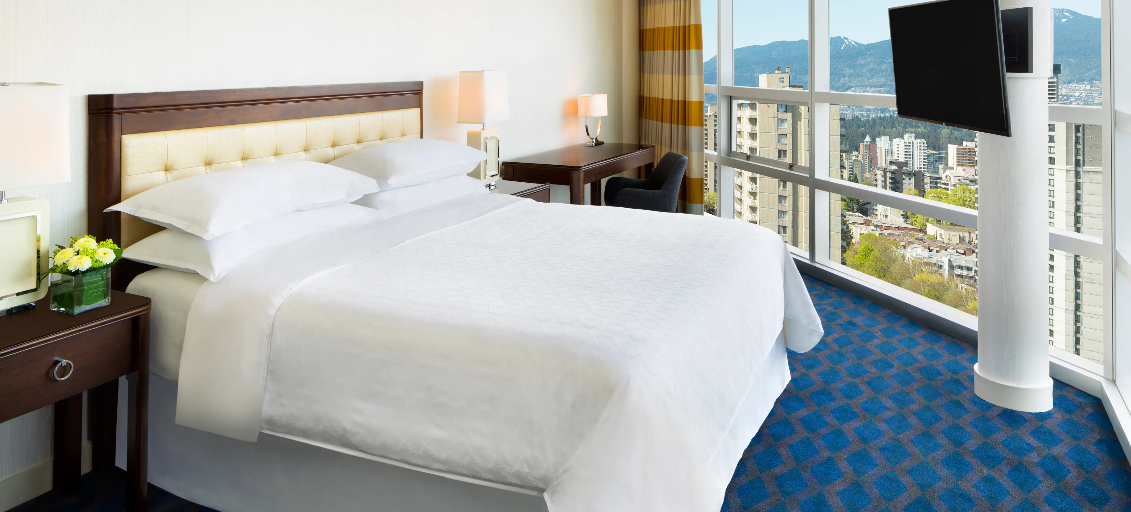 South Tower Traditional King