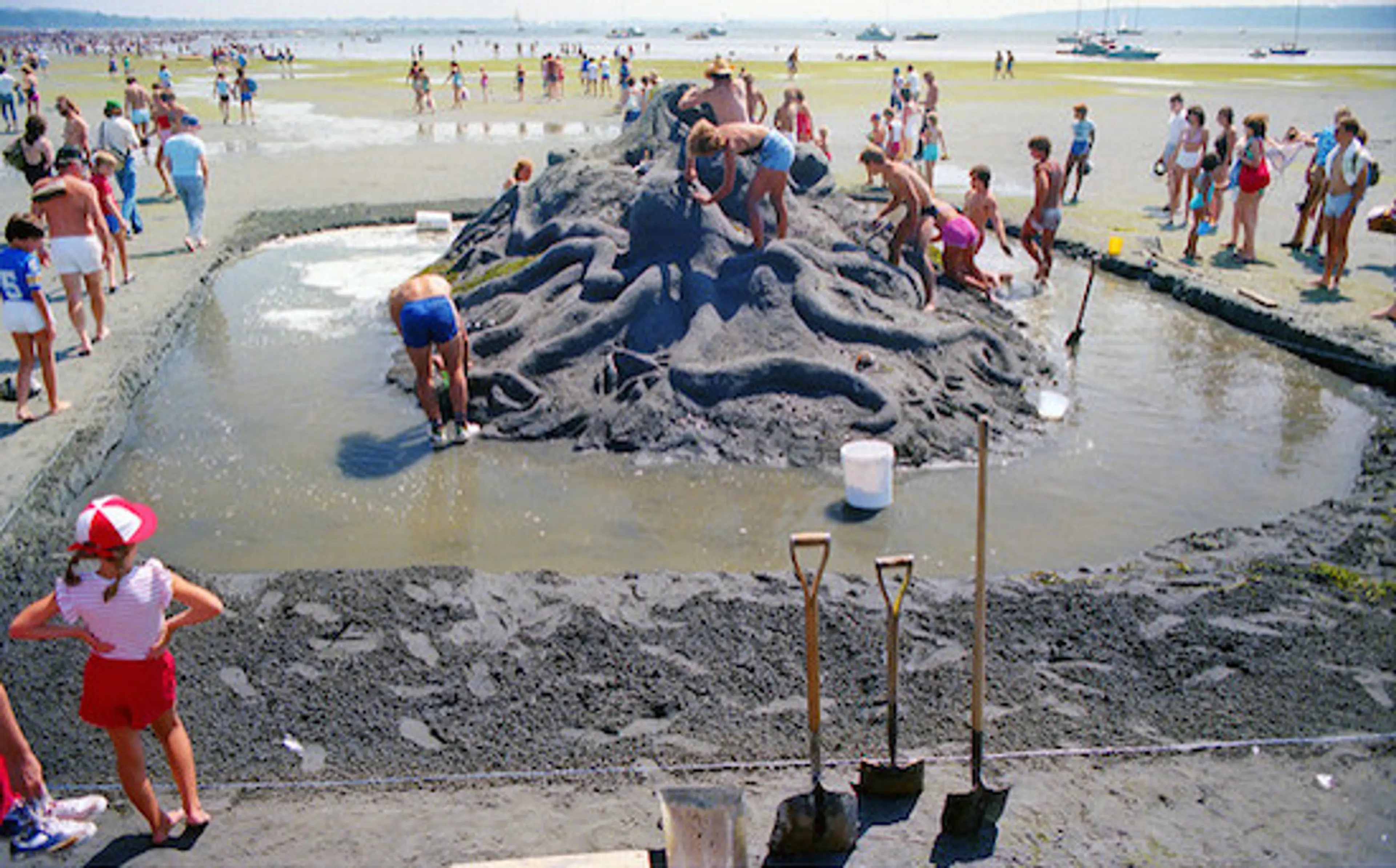 White Rock Sandcastle Competition 1984 | Photo: Duffy'sTavern Flickr 