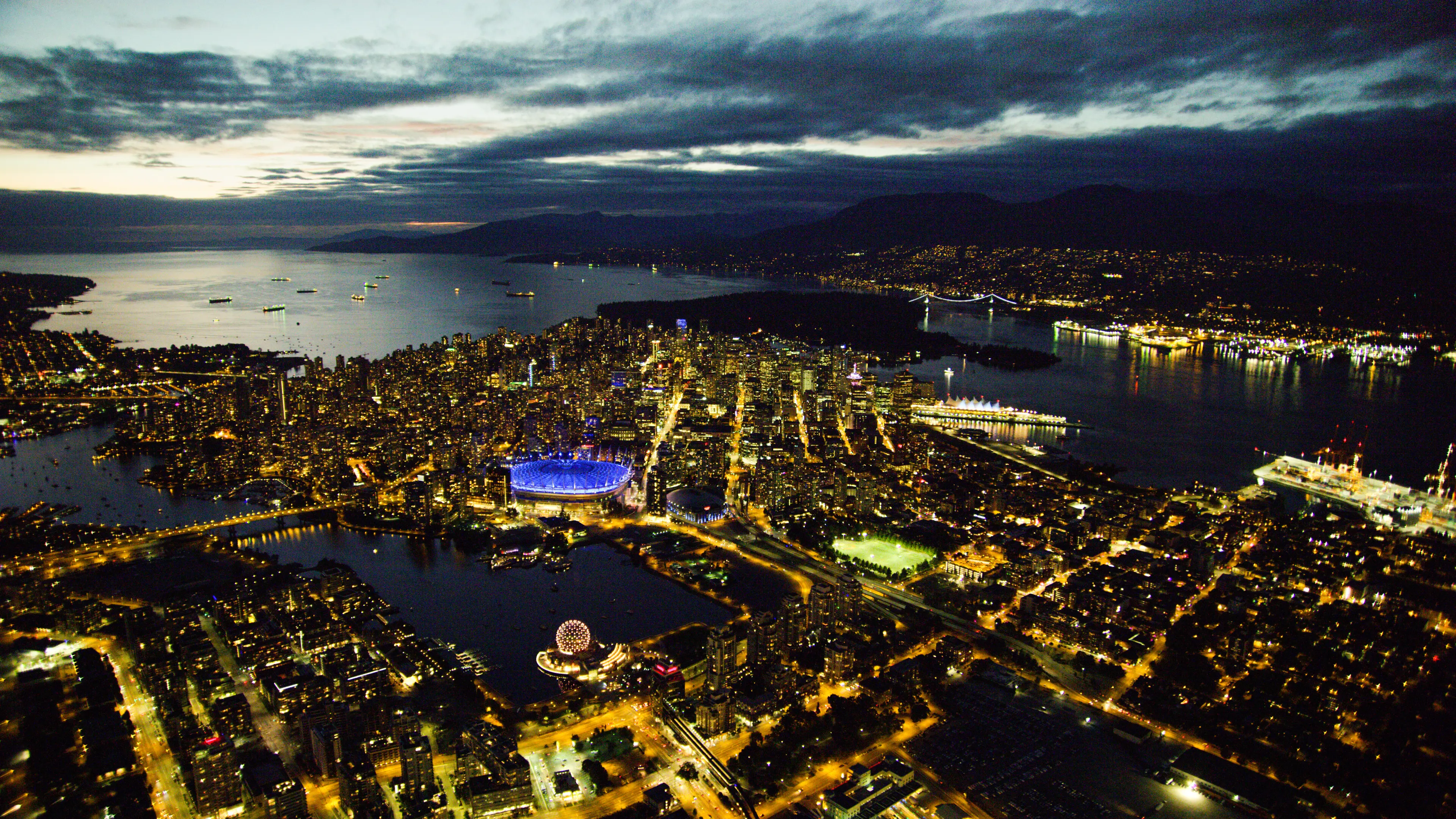 8 NYE Events in Vancouver for every personality