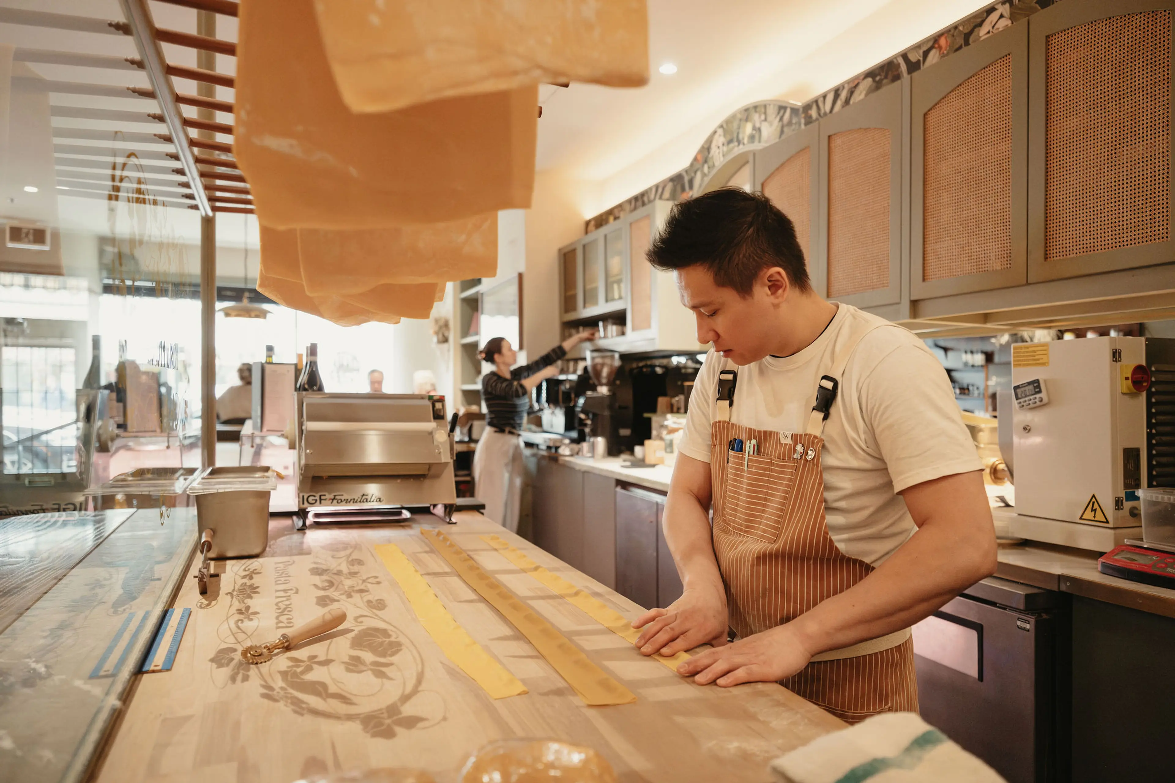 Chef making fresh pasta at Caffè La Tana