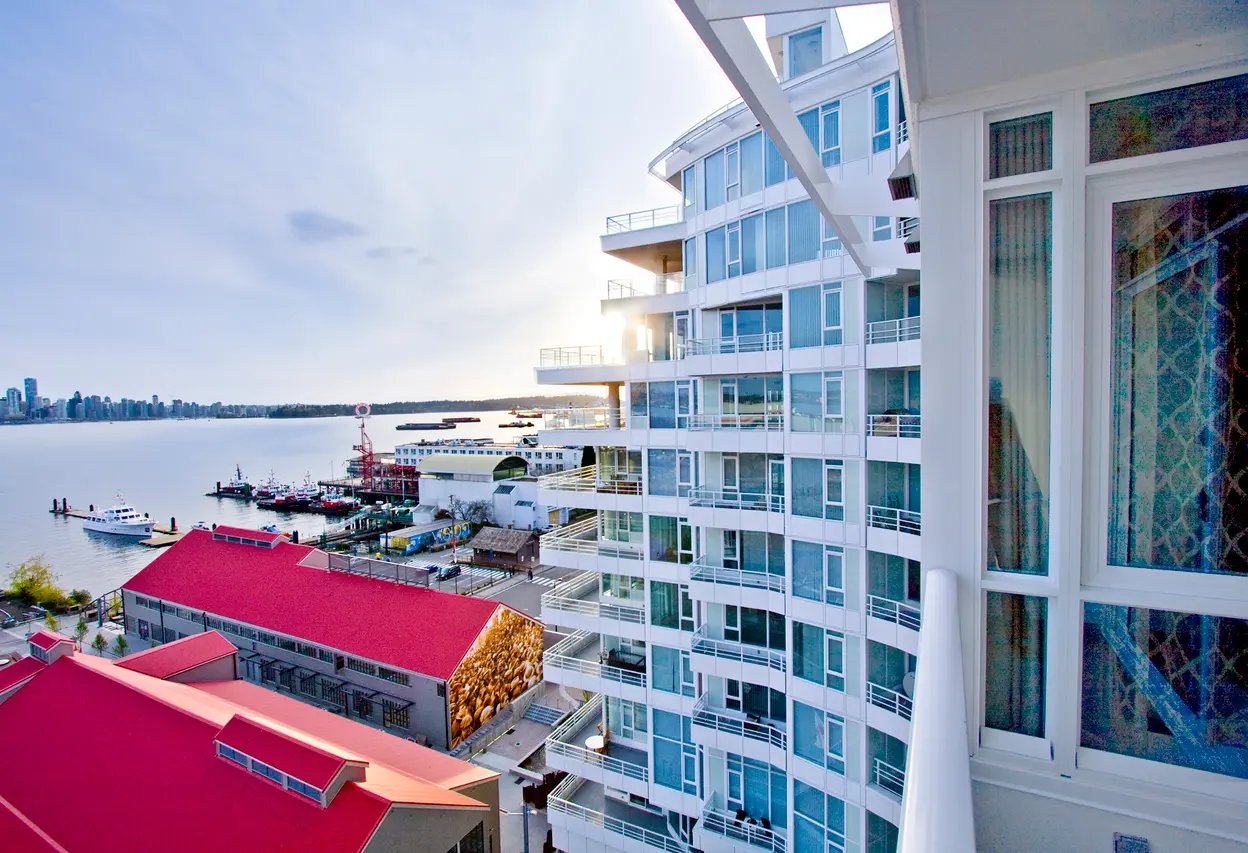 Pinnacle Hotel at the Pier